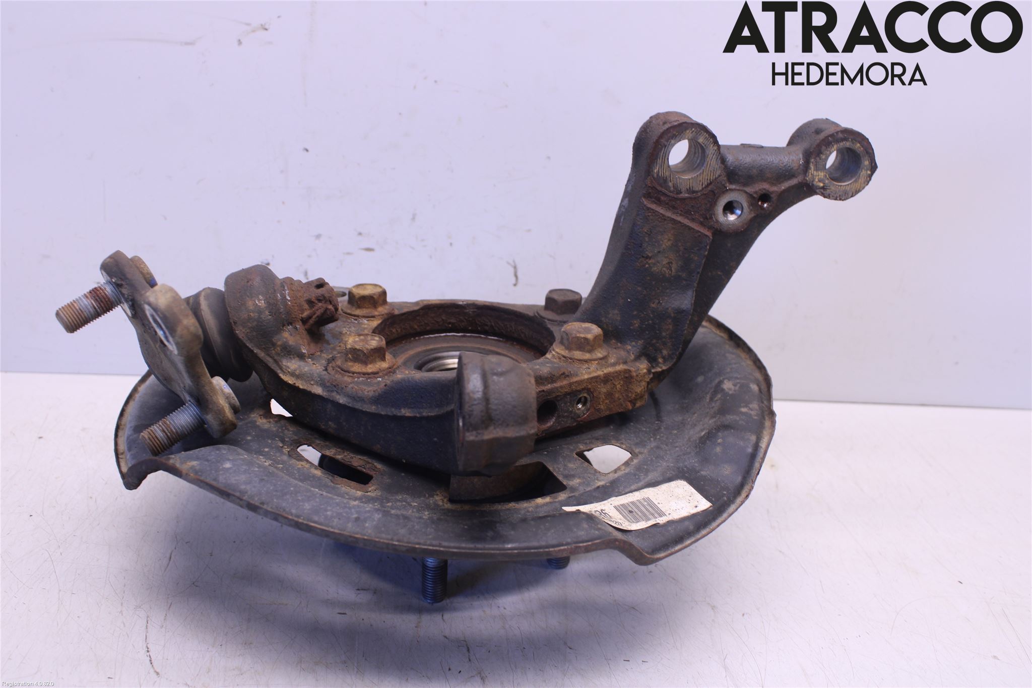 Toyota AVENSIS 09-15 Spindel Hf