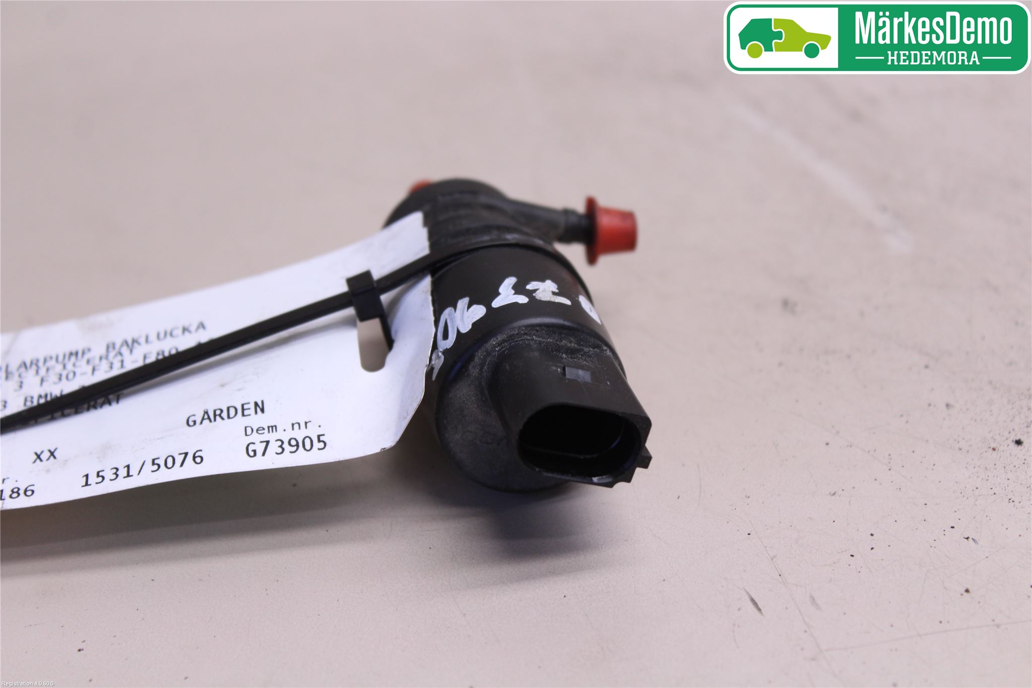 BMW 3 F30/F31/F80 12-19 Spylerpumpe Bakluke
