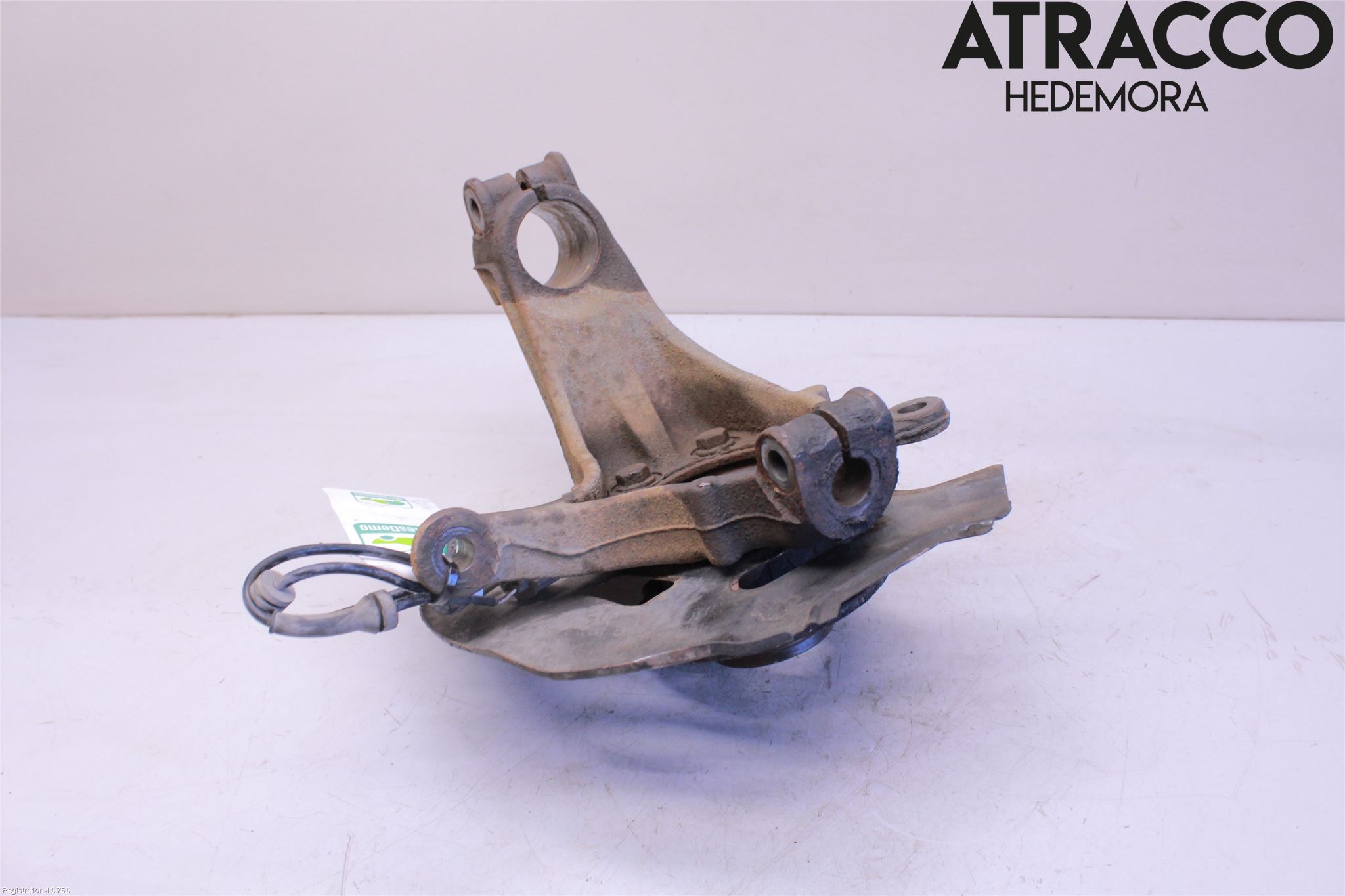 Nissan QASHQAI 14-17 Spindel Vf