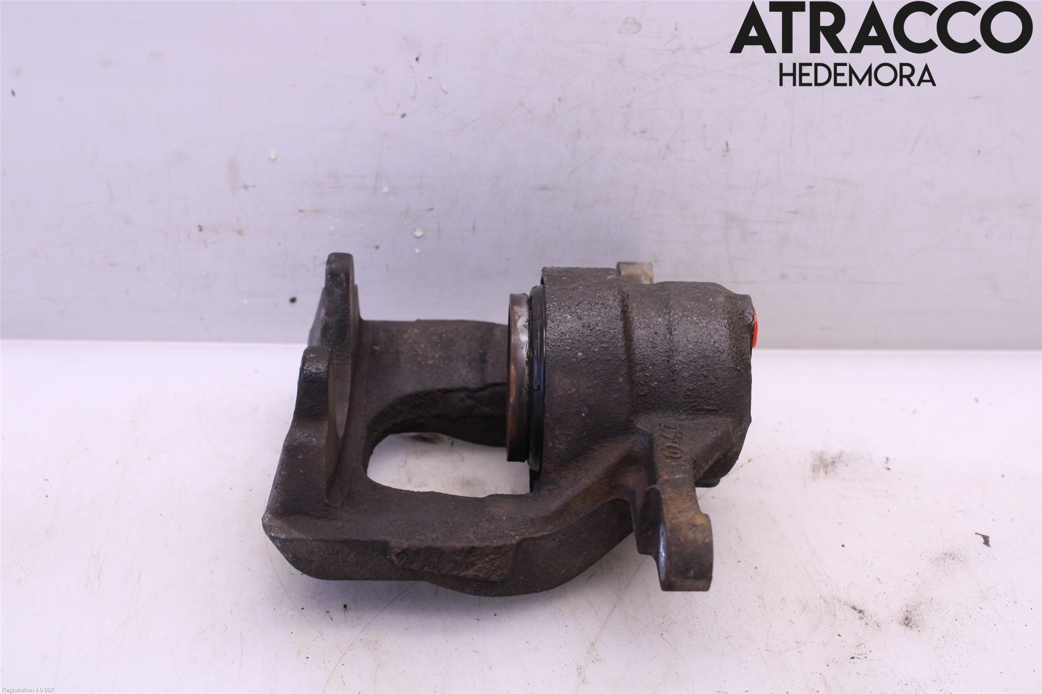 Toyota AVENSIS 16-18 Bremsecaliper Foran Venstre