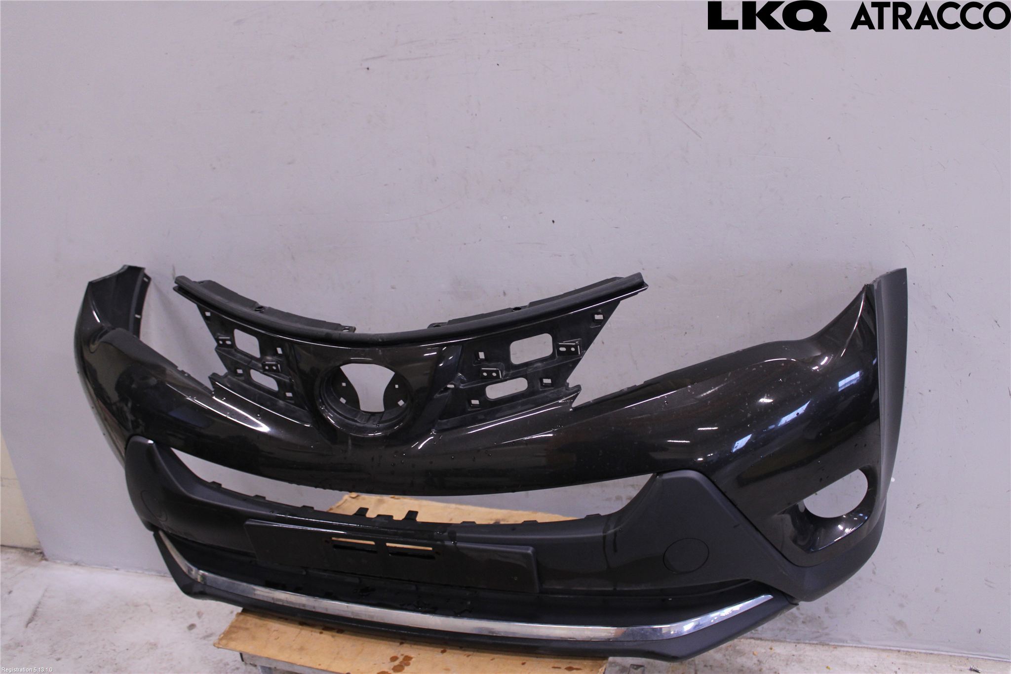 Toyota RAV4 13-18 Støtfanger Foran Plastdeksel