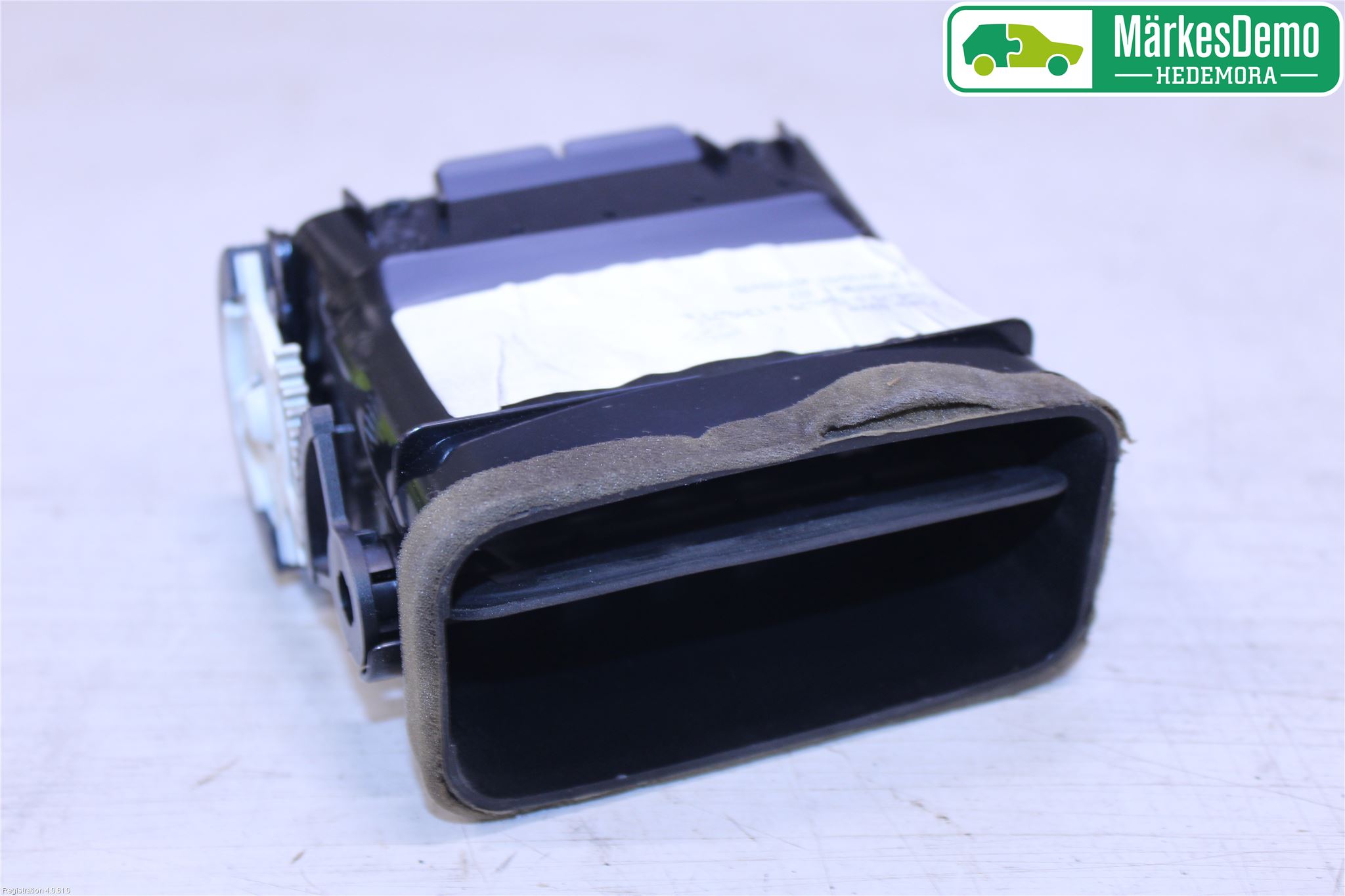 Toyota AVENSIS 07-08 Dashbord Kanal - Dyse