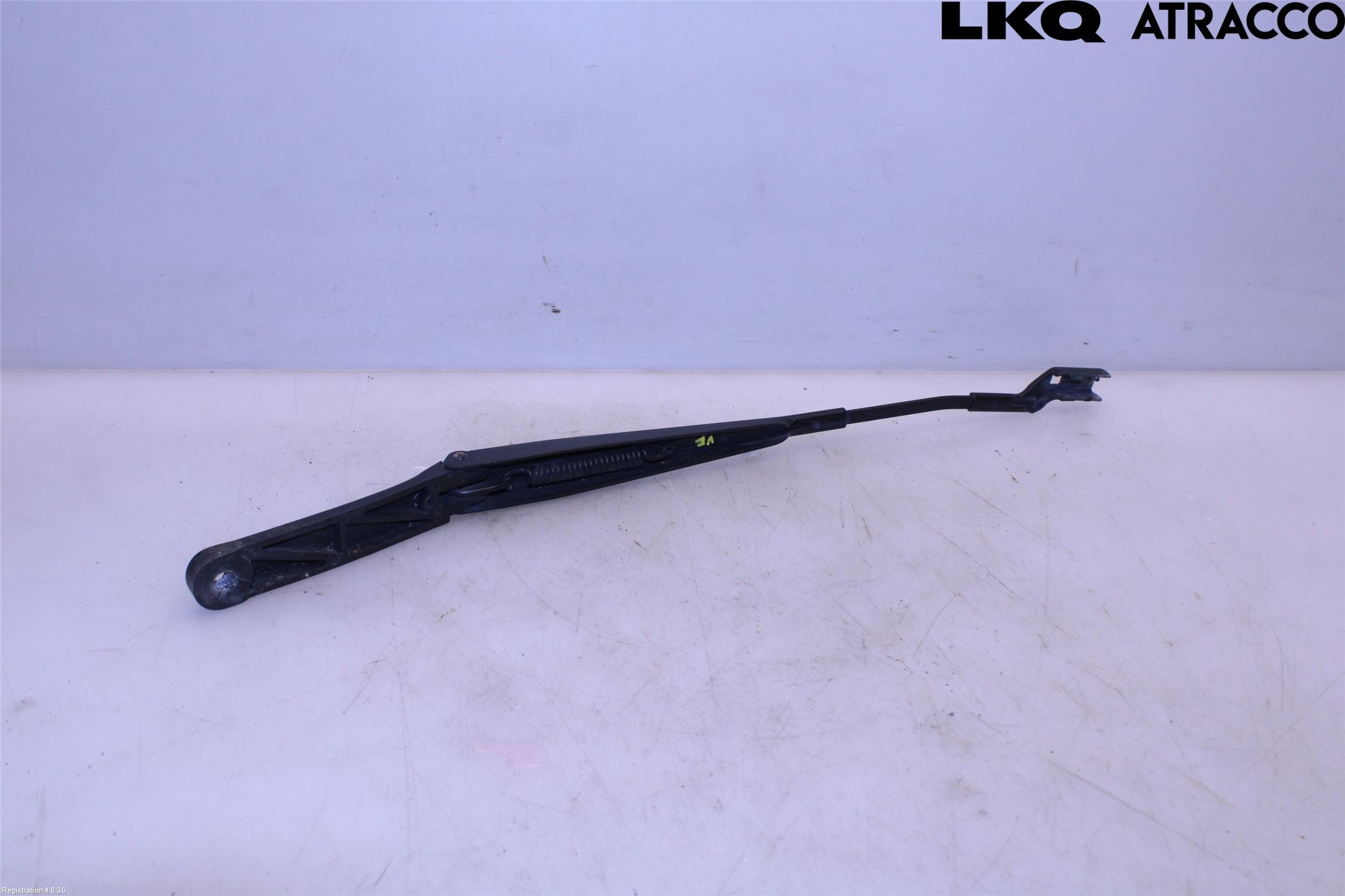 Volkswagen VW PASSAT 15-19 Viskerarm-Armer Frontrute