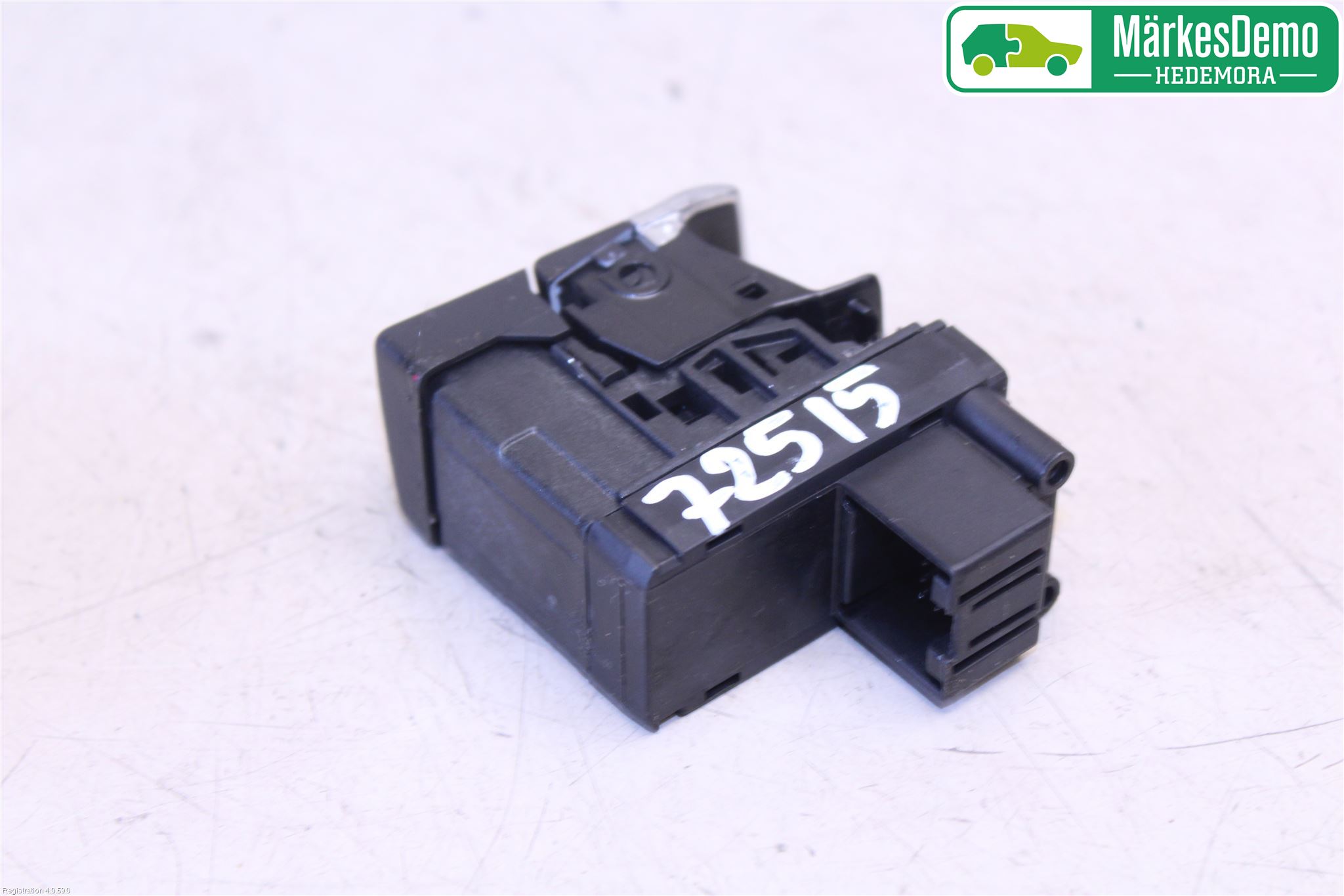 Audi A4/S4 08-11 Bryter Parkeringsbrems