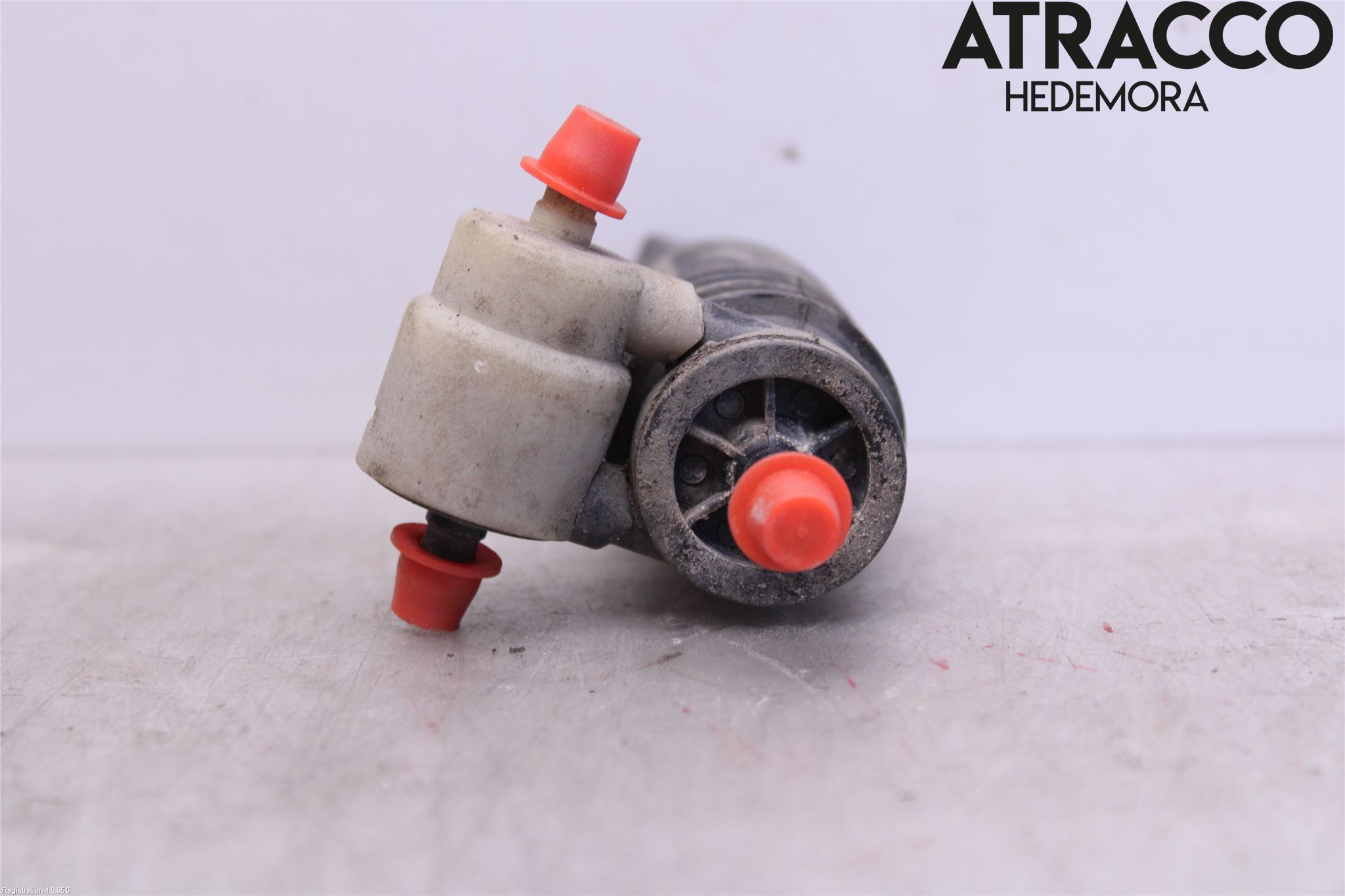 Volkswagen VW POLO 05-09 Spylerpumpe Frontrute