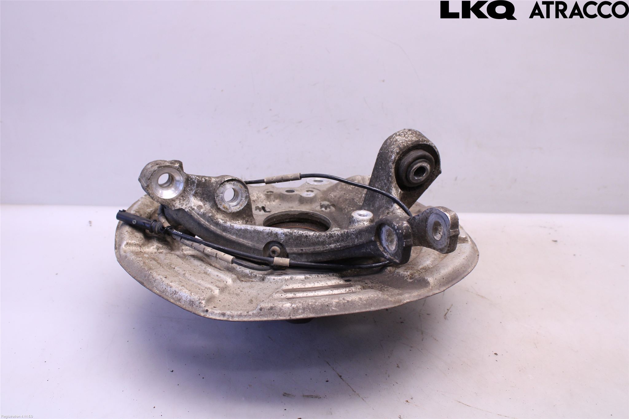 BMW 3 F30/F31/F80 12-19 Spindel Vf