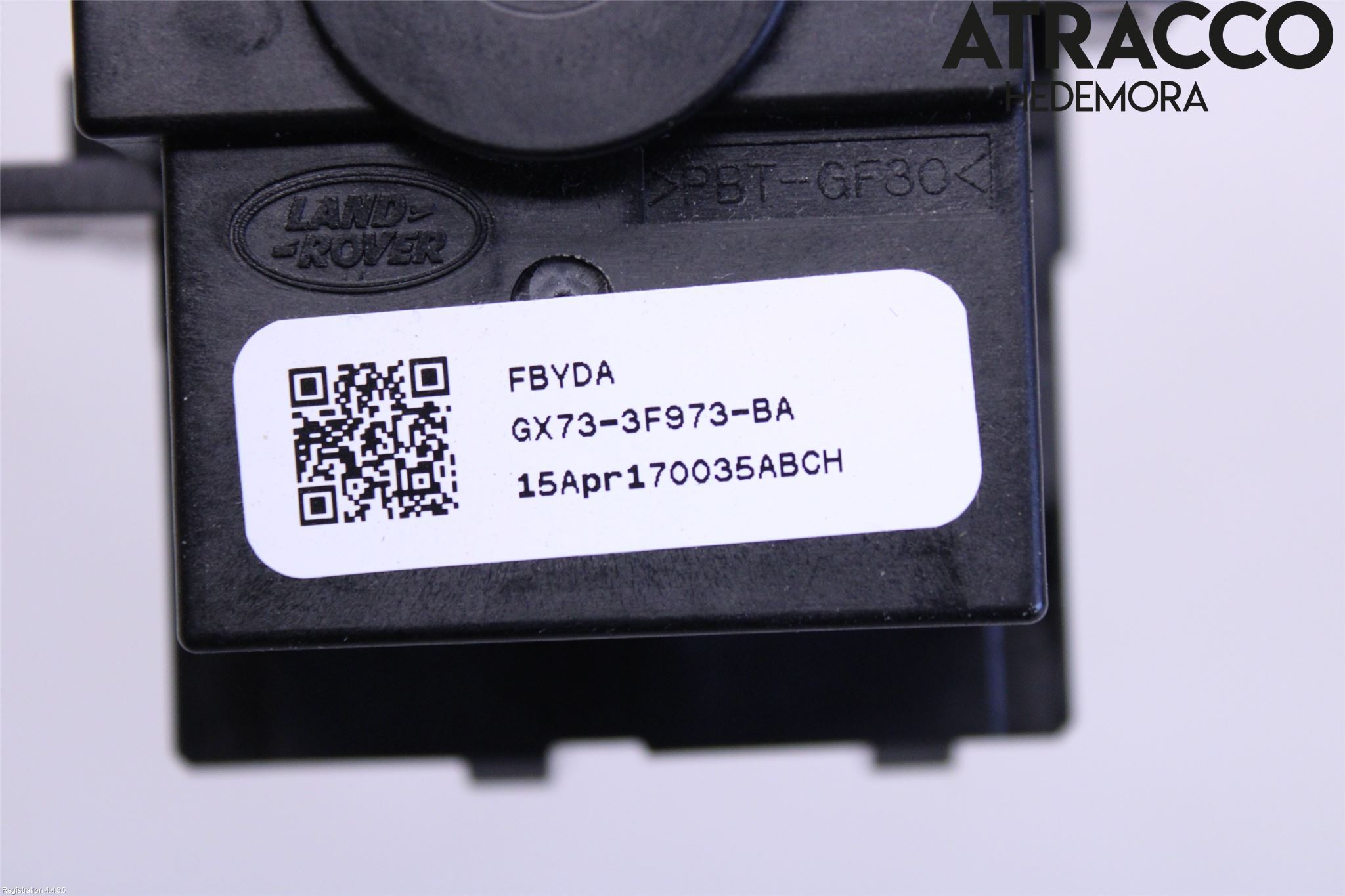 Jaguar XE (X760) 15-24 Bryter Ratt Visker - Spyler