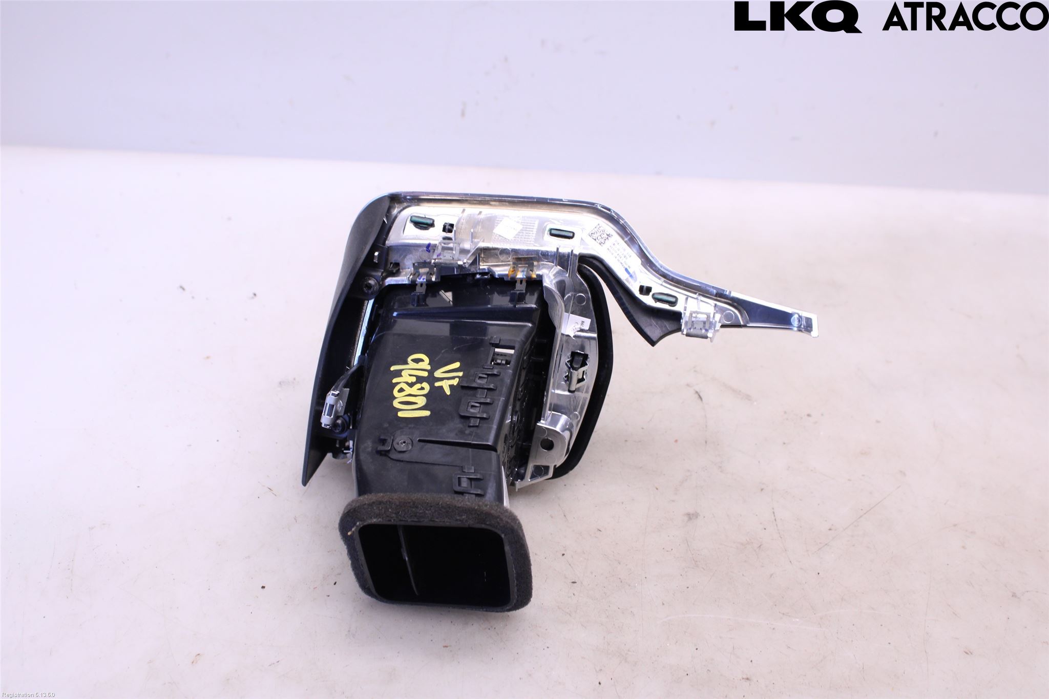 Volvo V60 19- Dashbord Kanal - Dyse