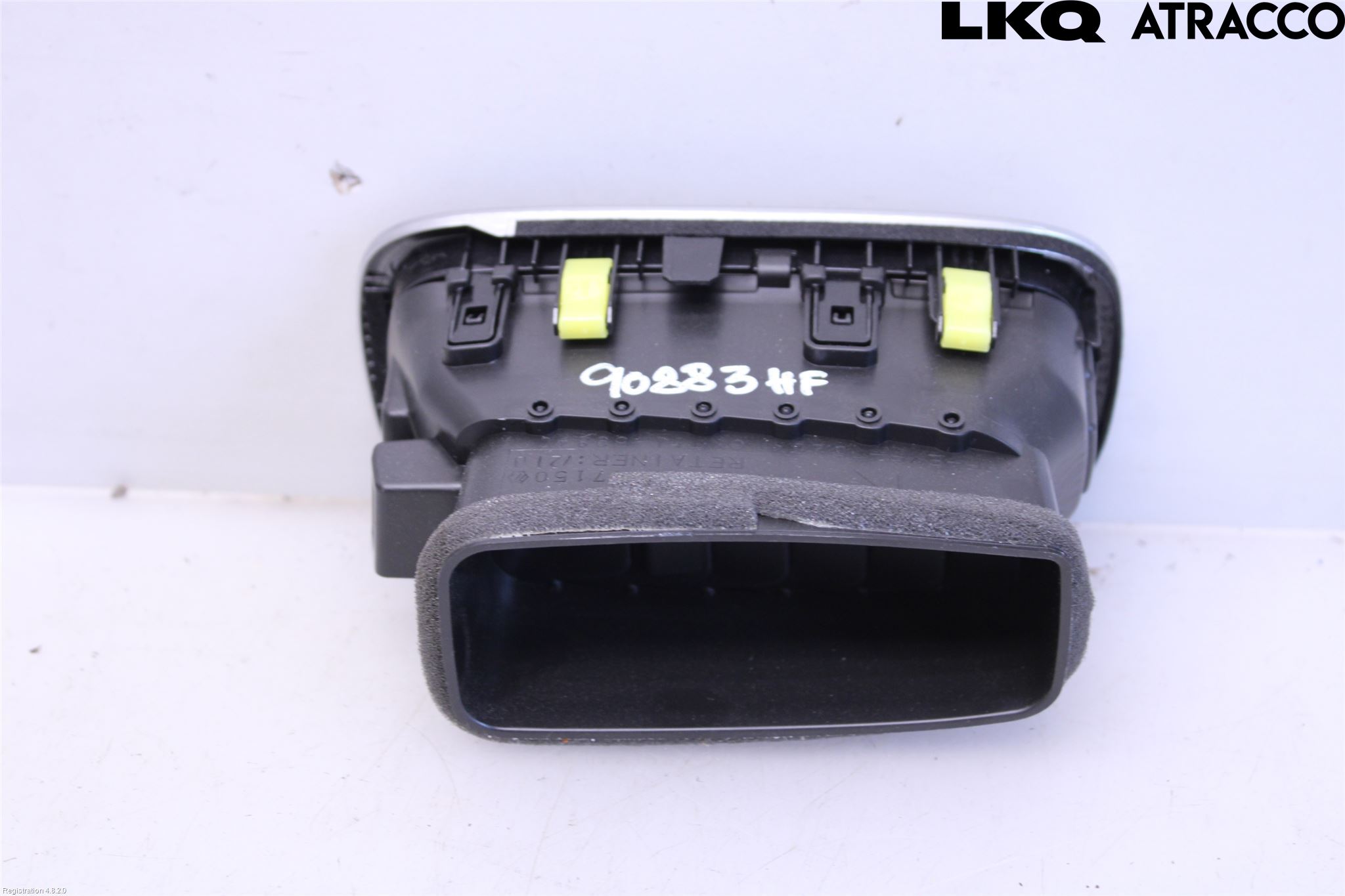 Toyota PRIUS (ZVW50) 16-21 Dashbord Kanal - Dyse