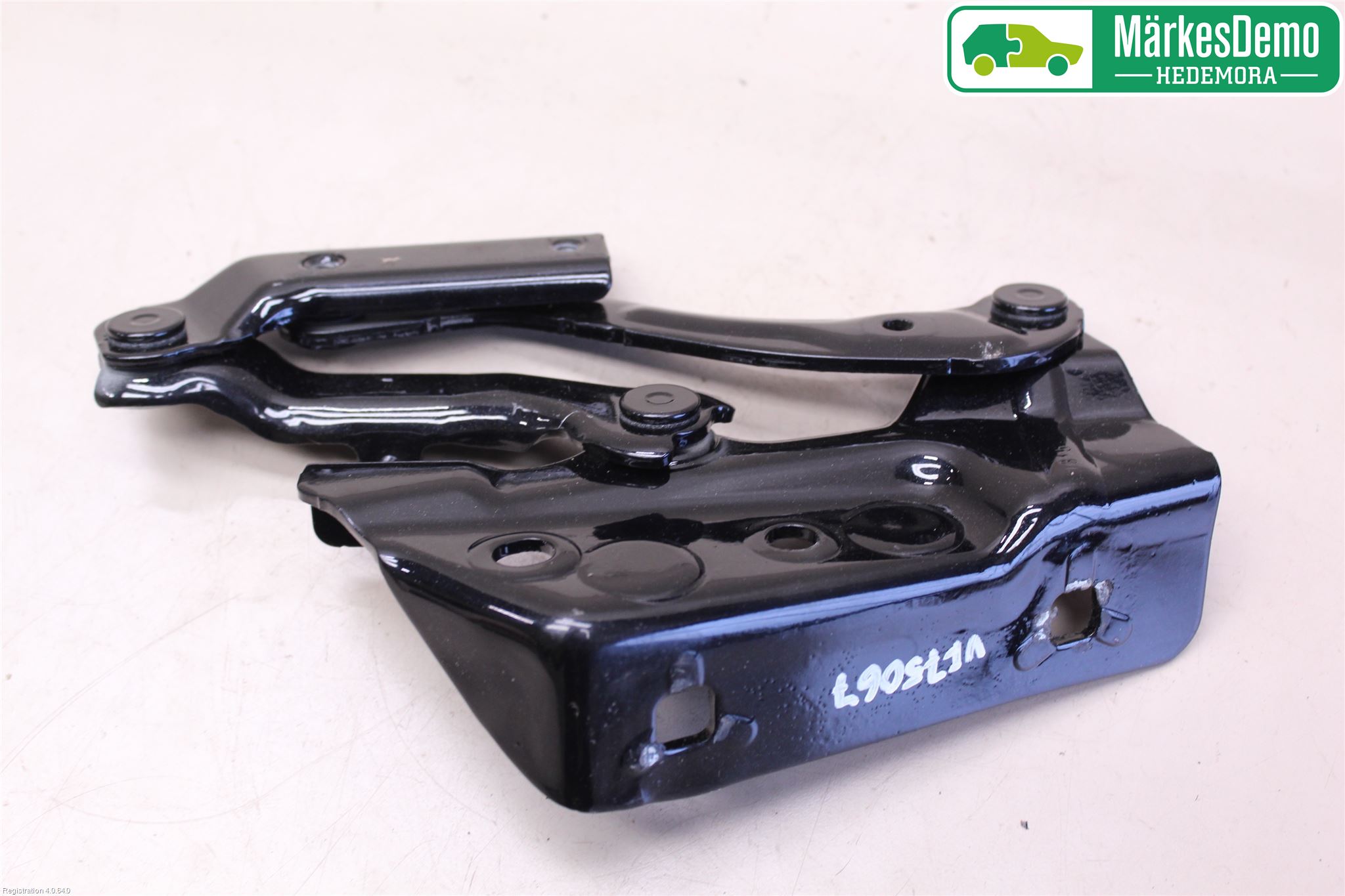 Mercedes-Benz MB B-KLASS (W245) 05-12 Panser Hengsel - Hengsler