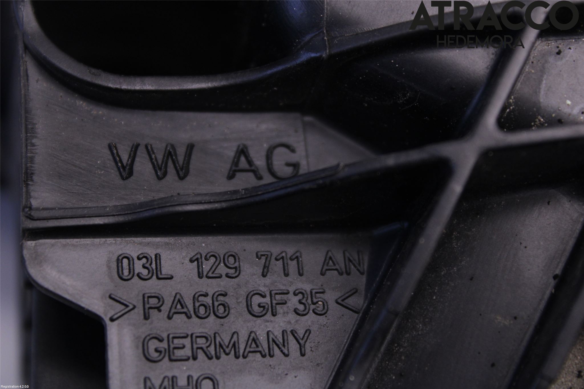 Volkswagen VW CADDY 11-15 Innsugningsmanifold