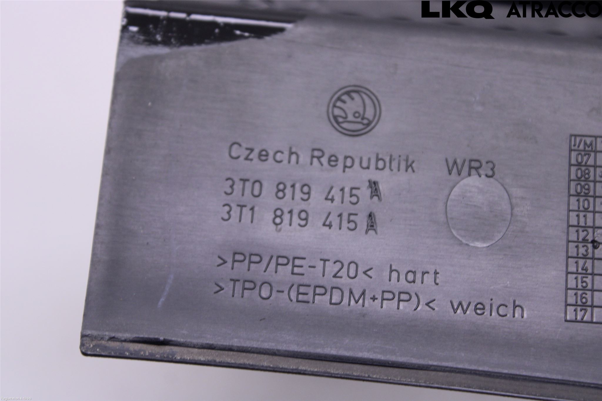 Skoda SUPERB 09-15 Visker Deksel-Grill-Under Frr