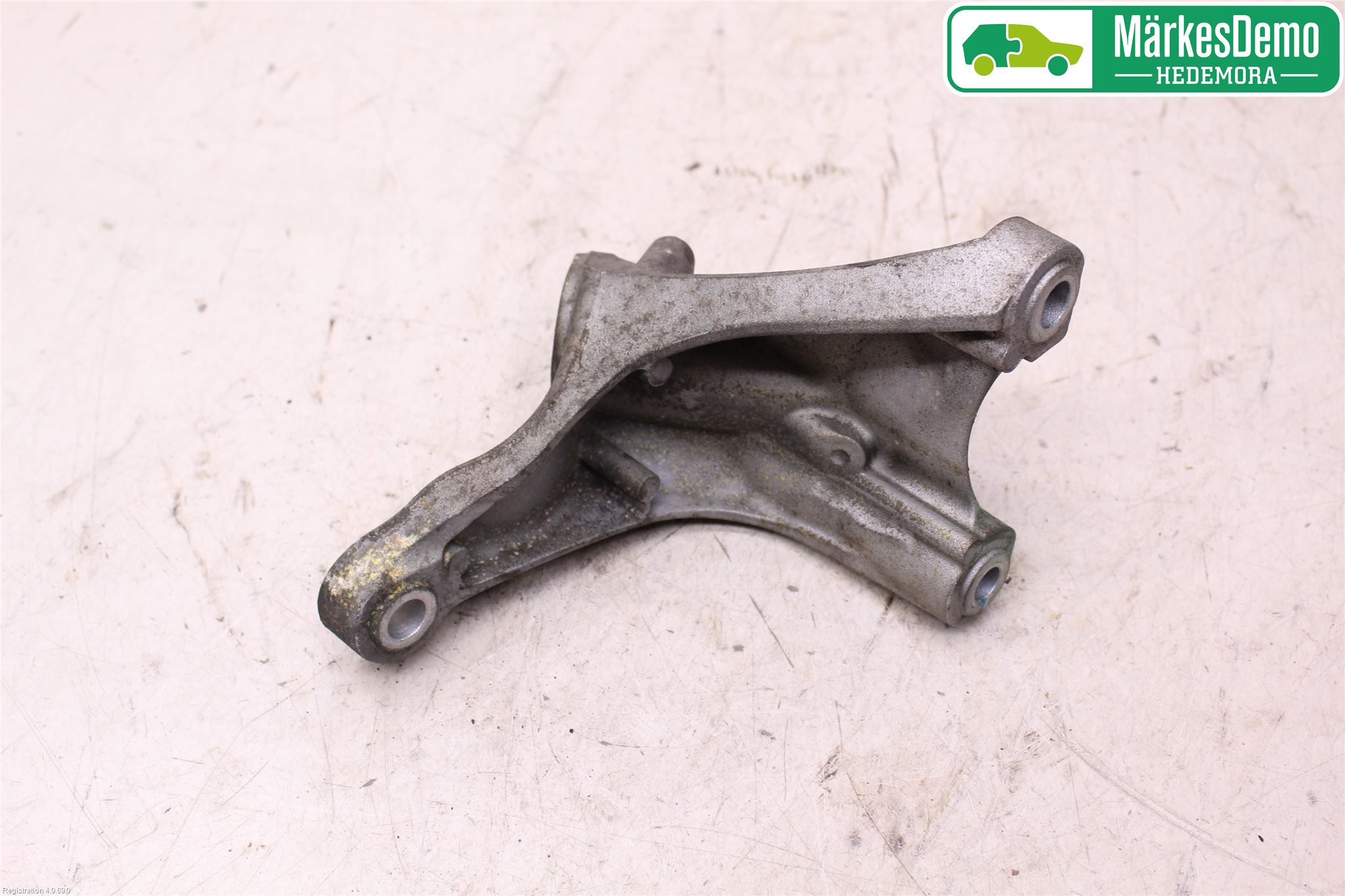Audi A4/S4 01-05 Motor Feste Stål-Alu