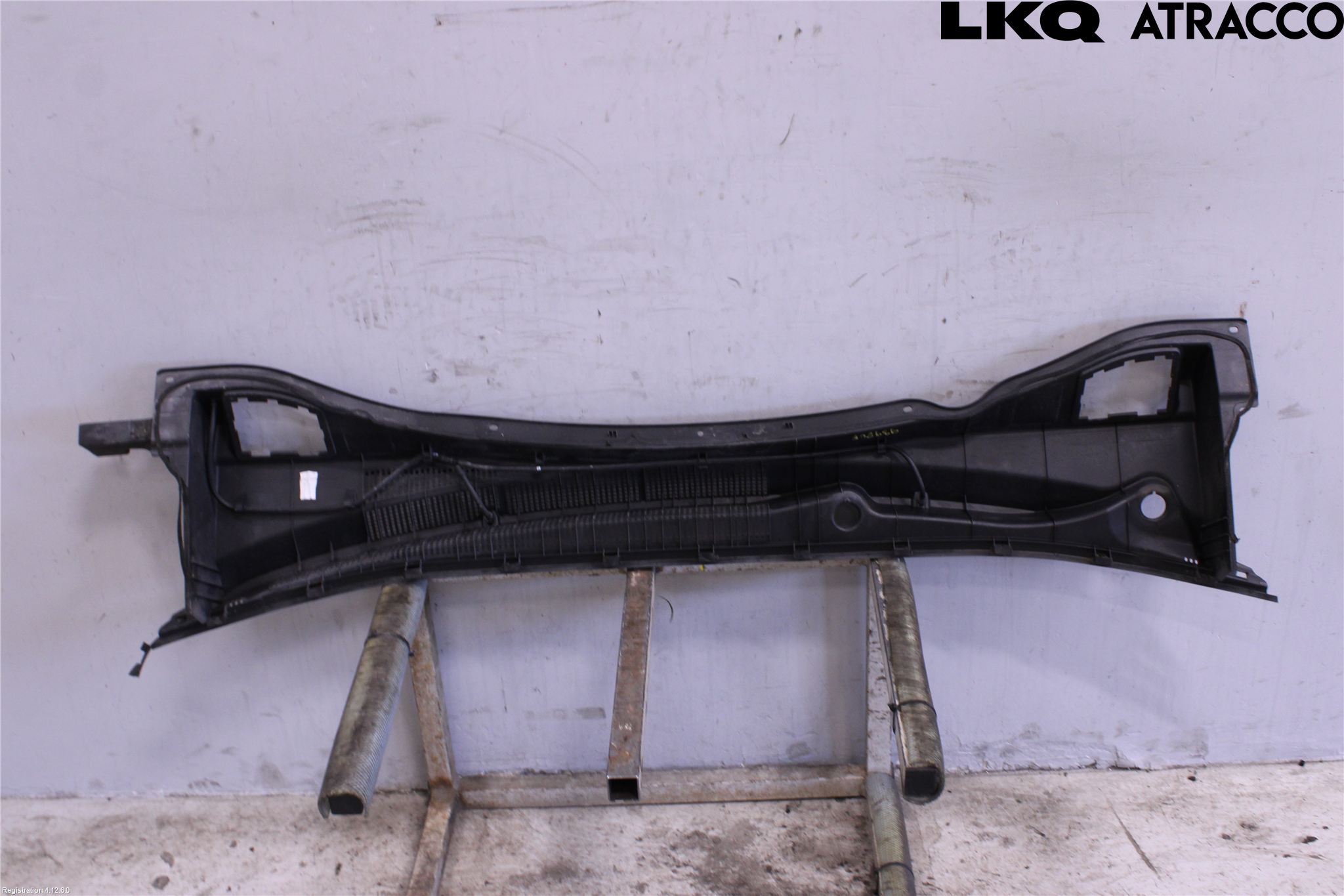 Hyundai SANTA FE 13-18 Visker Deksel-Grill-Under Frr