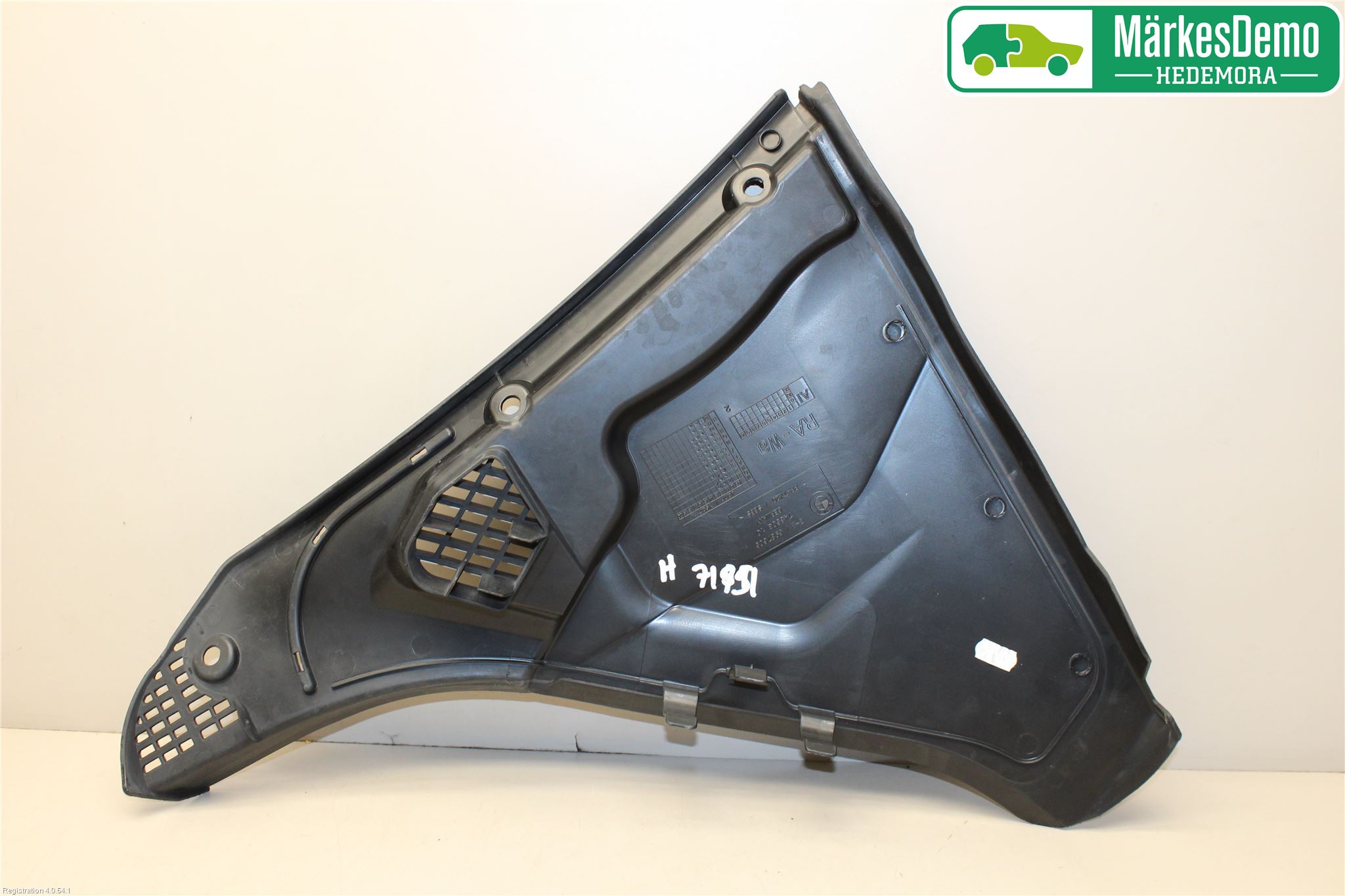 BMW 5 F10/F11/F18 09-17 Visker Deksel-Grill-Under Frr