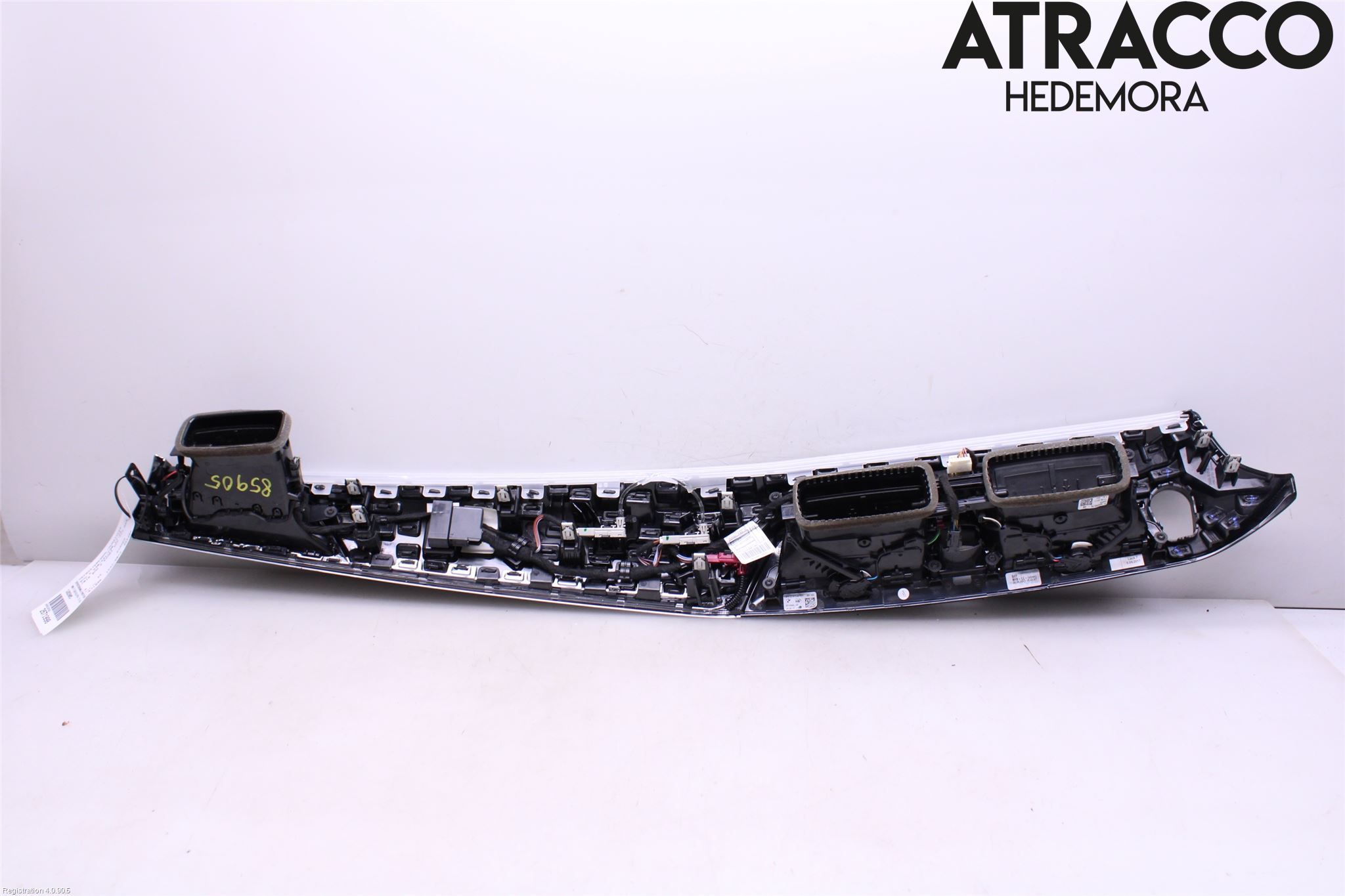 BMW 5 G30/G31/F90 17-23 Dashbord Kanal - Dyse
