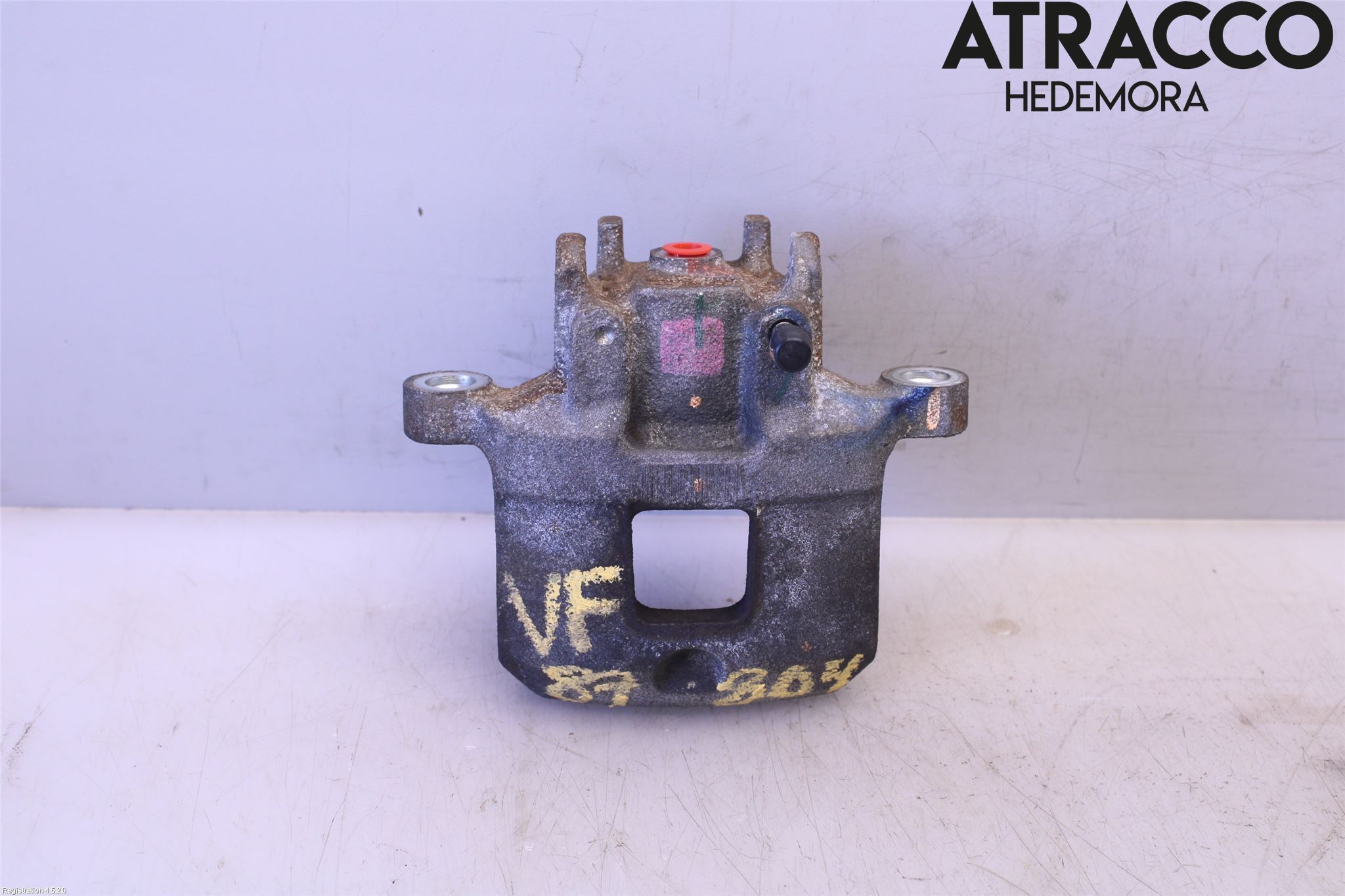 Mitsubishi SPACE STAR 13- Bremsecaliper Foran Venstre
