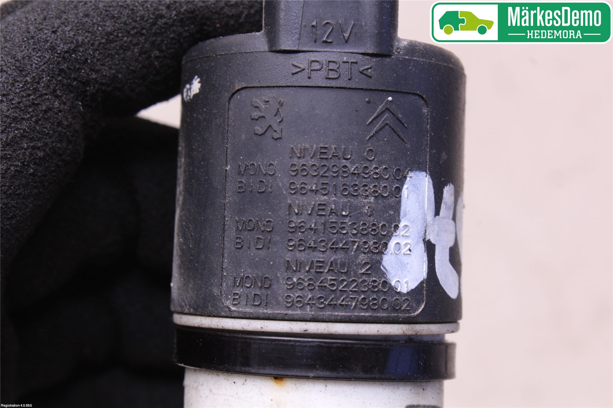 Peugeot PARTNER 16-18 Spylerpumpe Frontrute