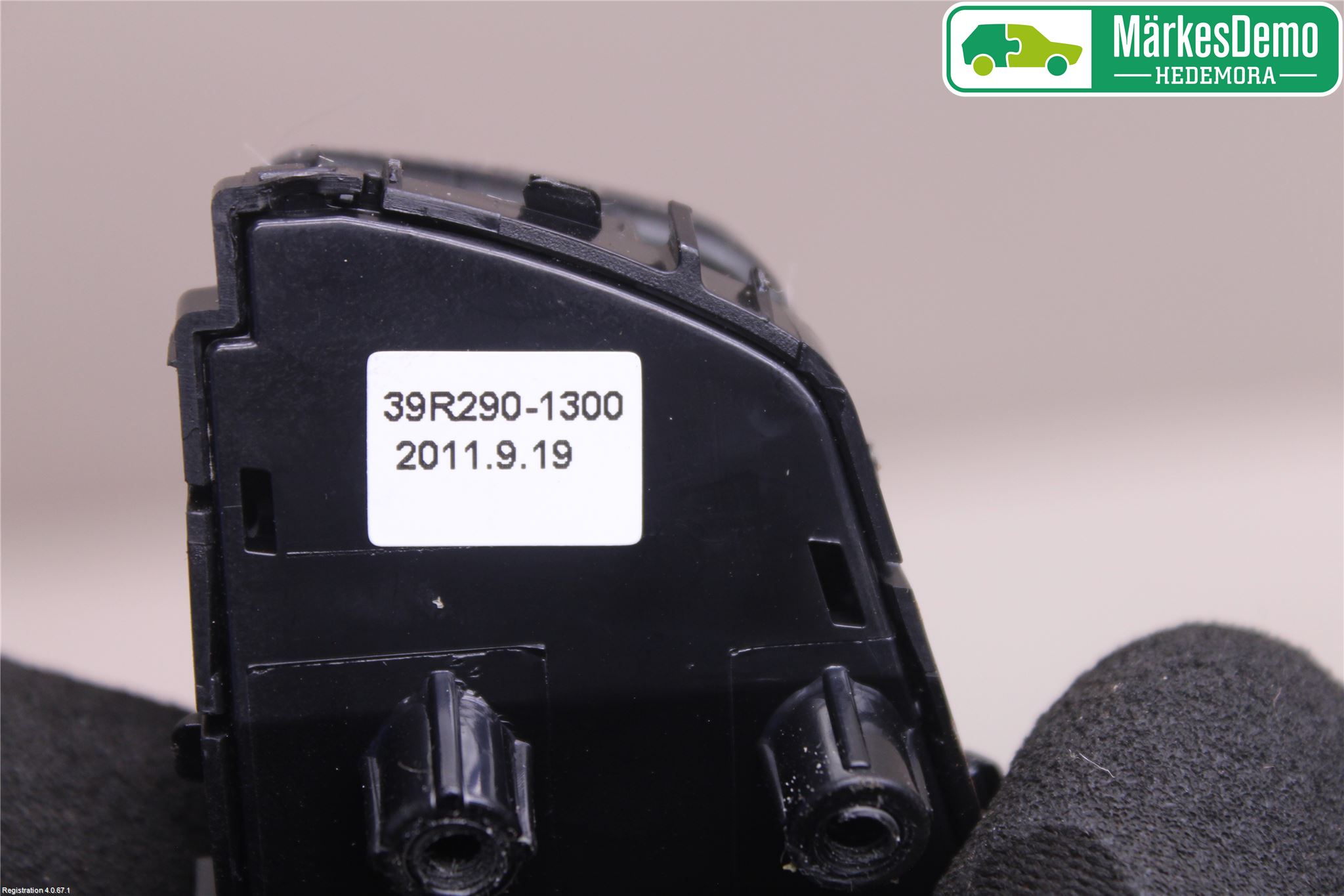 Hyundai i40 08-15 Bryter Ratt Radio-Stereo