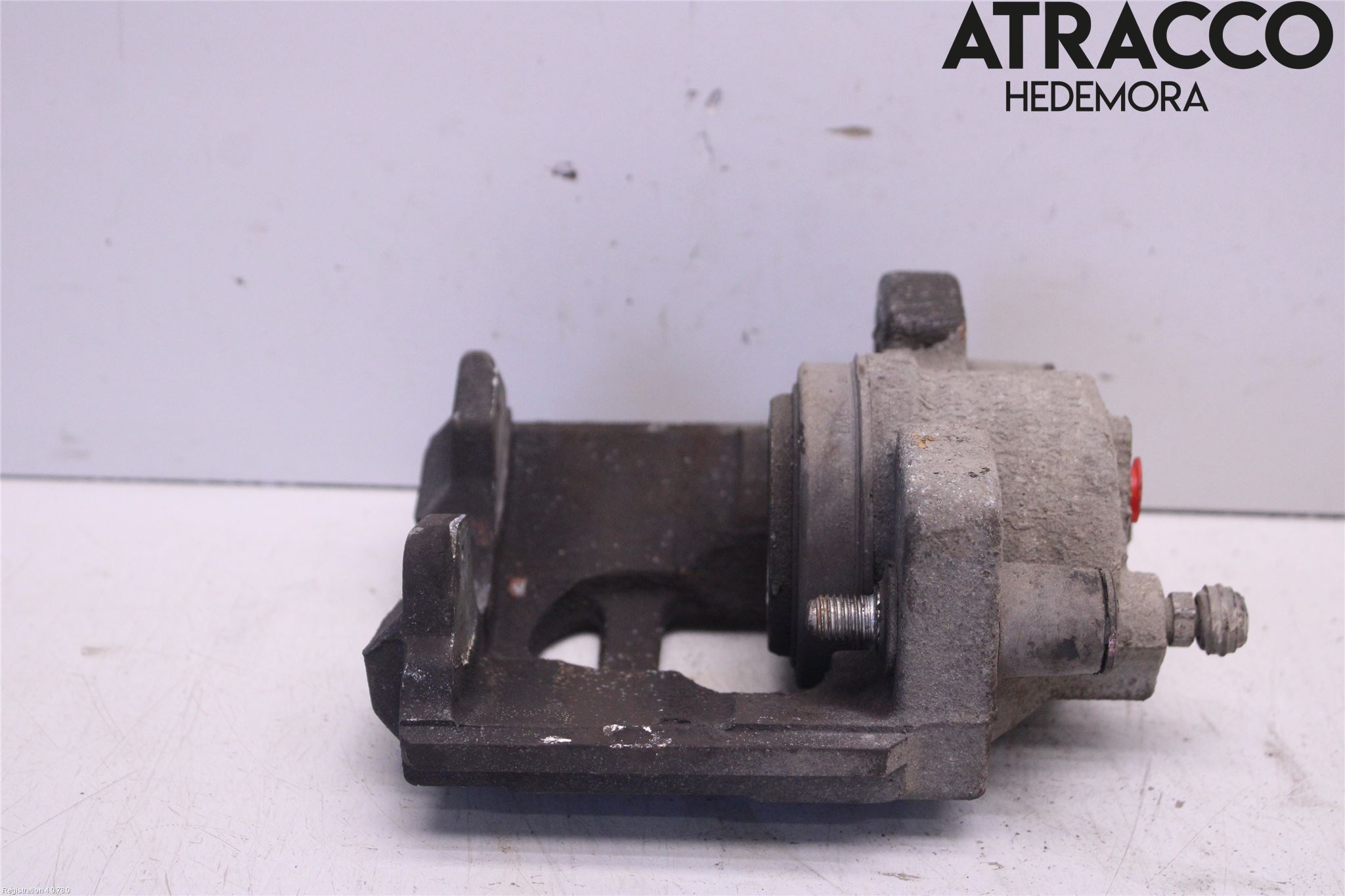Toyota YARIS XP130 15-20 Bremsecaliper Foran Høyre