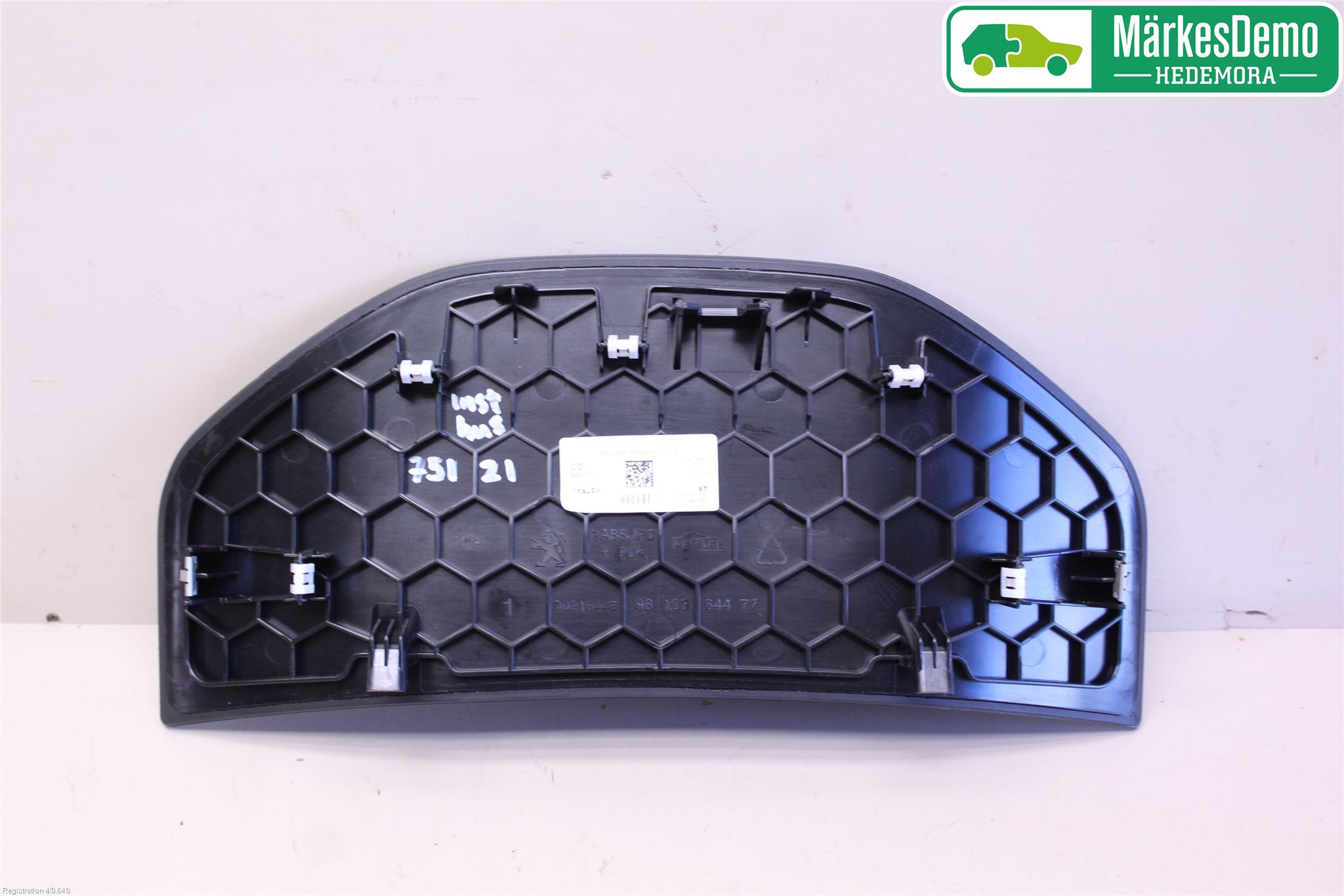 Peugeot 3008 17-24 Innr Dekor Instrbord