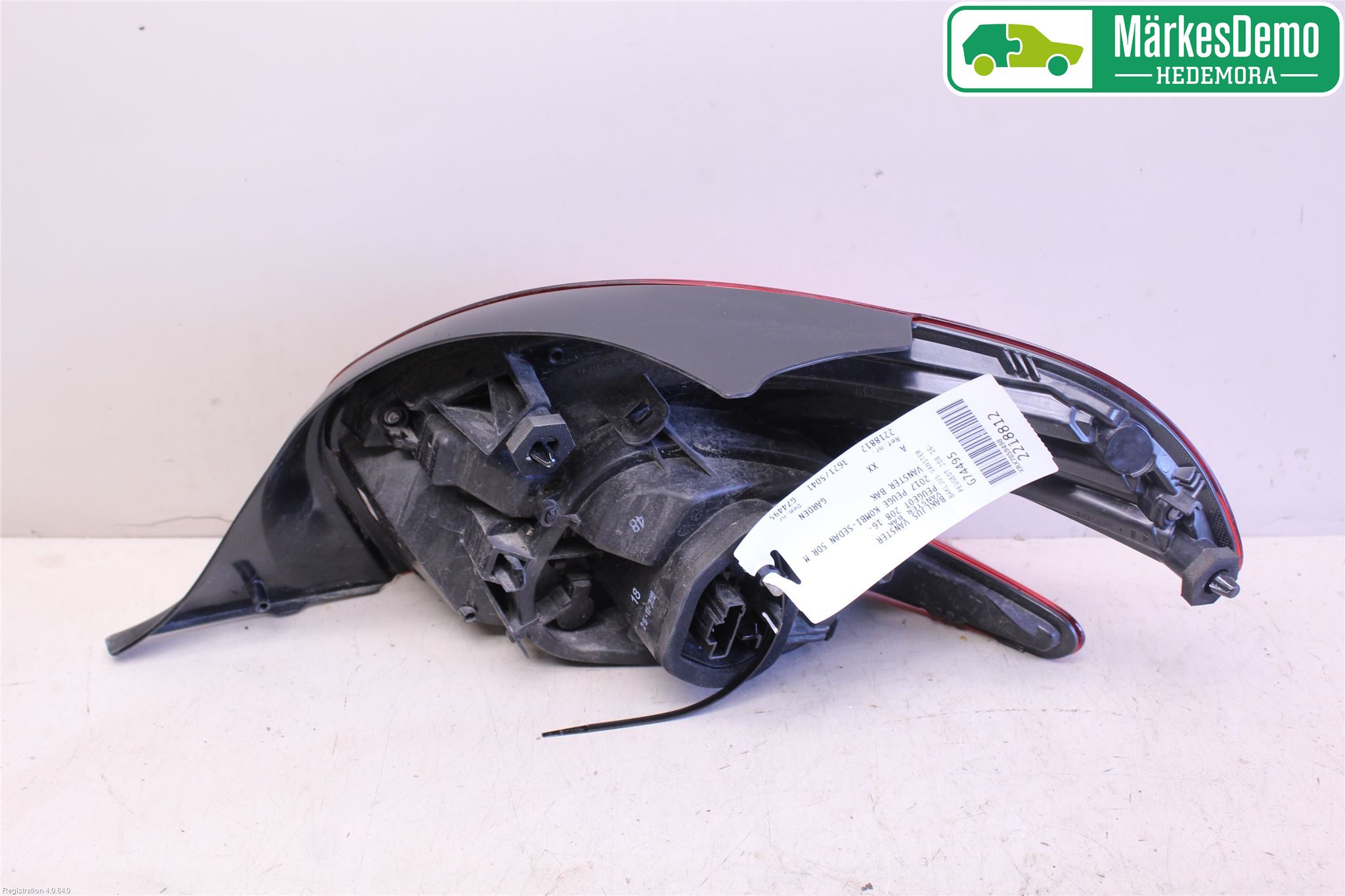 Peugeot PEUGOT 208 16-19 Baklykt Venstre