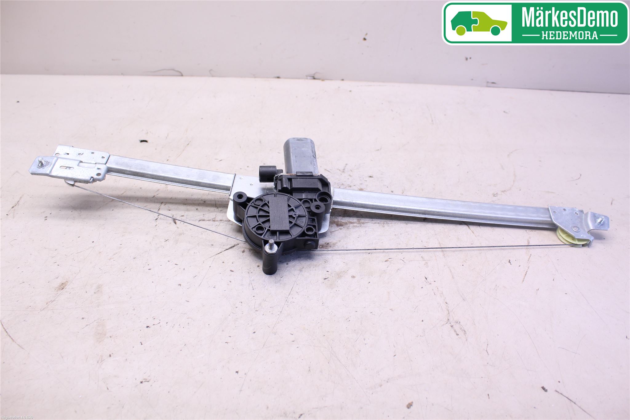 Nissan PRIMASTAR Vindusheis El Komp