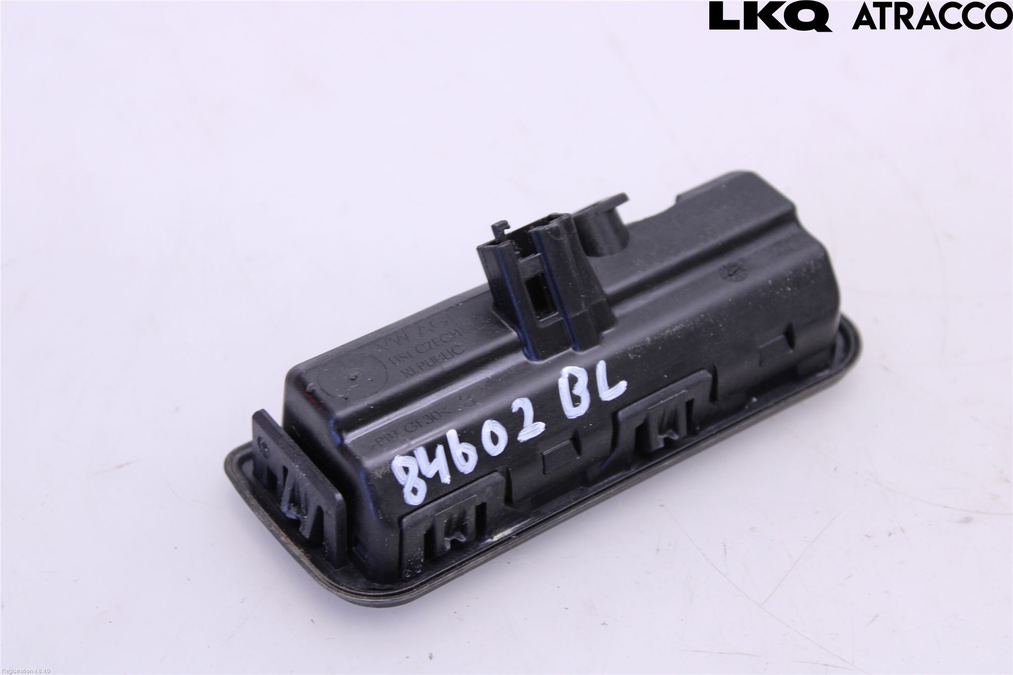 Audi A6 F2/C8 19- Bakluke Handtak Ytre