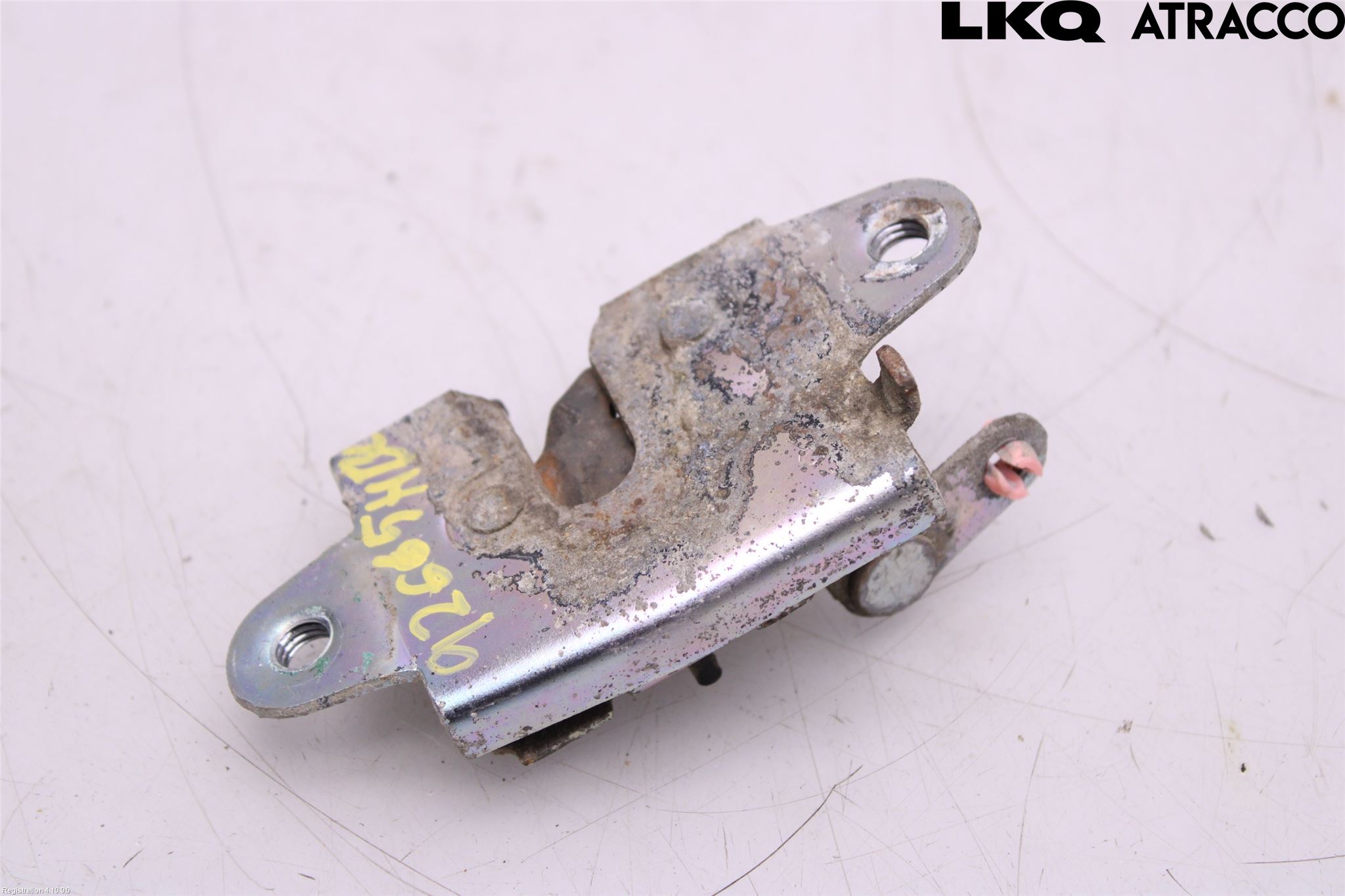 Toyota HILUX 16- Bakluke-Lokk Låsekasse