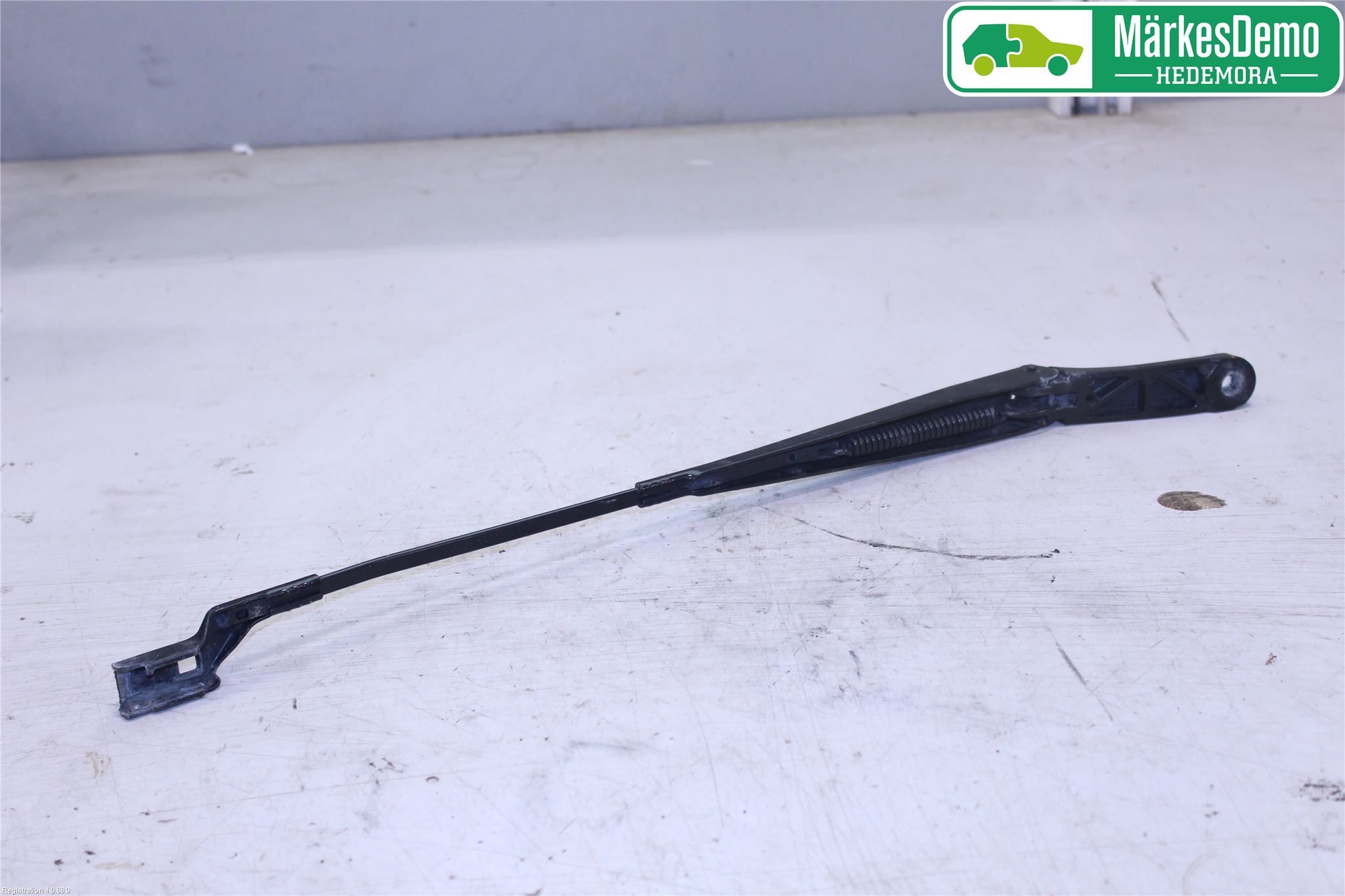 Volkswagen VW CADDY 11-15 Viskerarm-Armer Frontrute