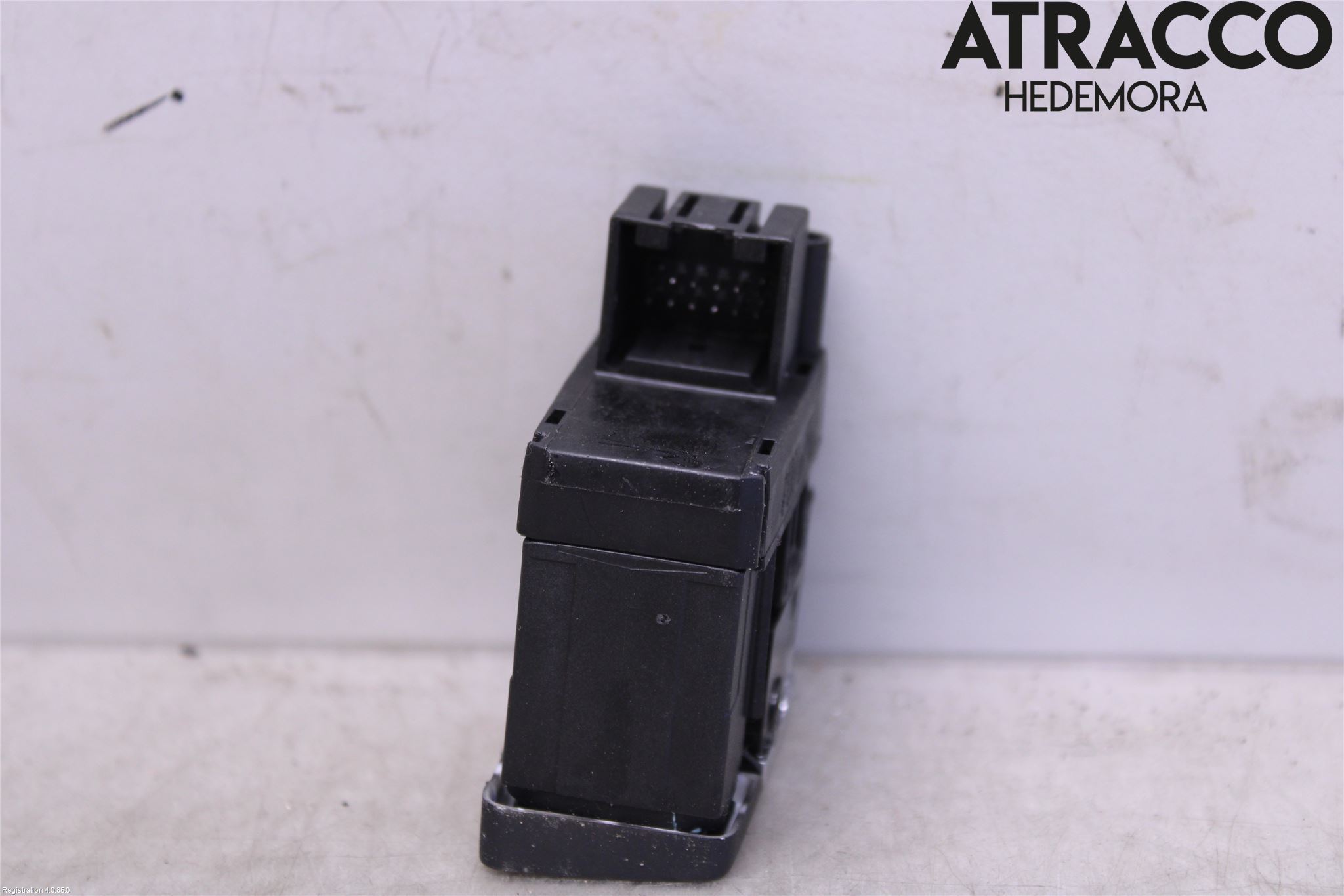 Audi A6/S6 4G 11-18 Bryter Parkeringsbrems