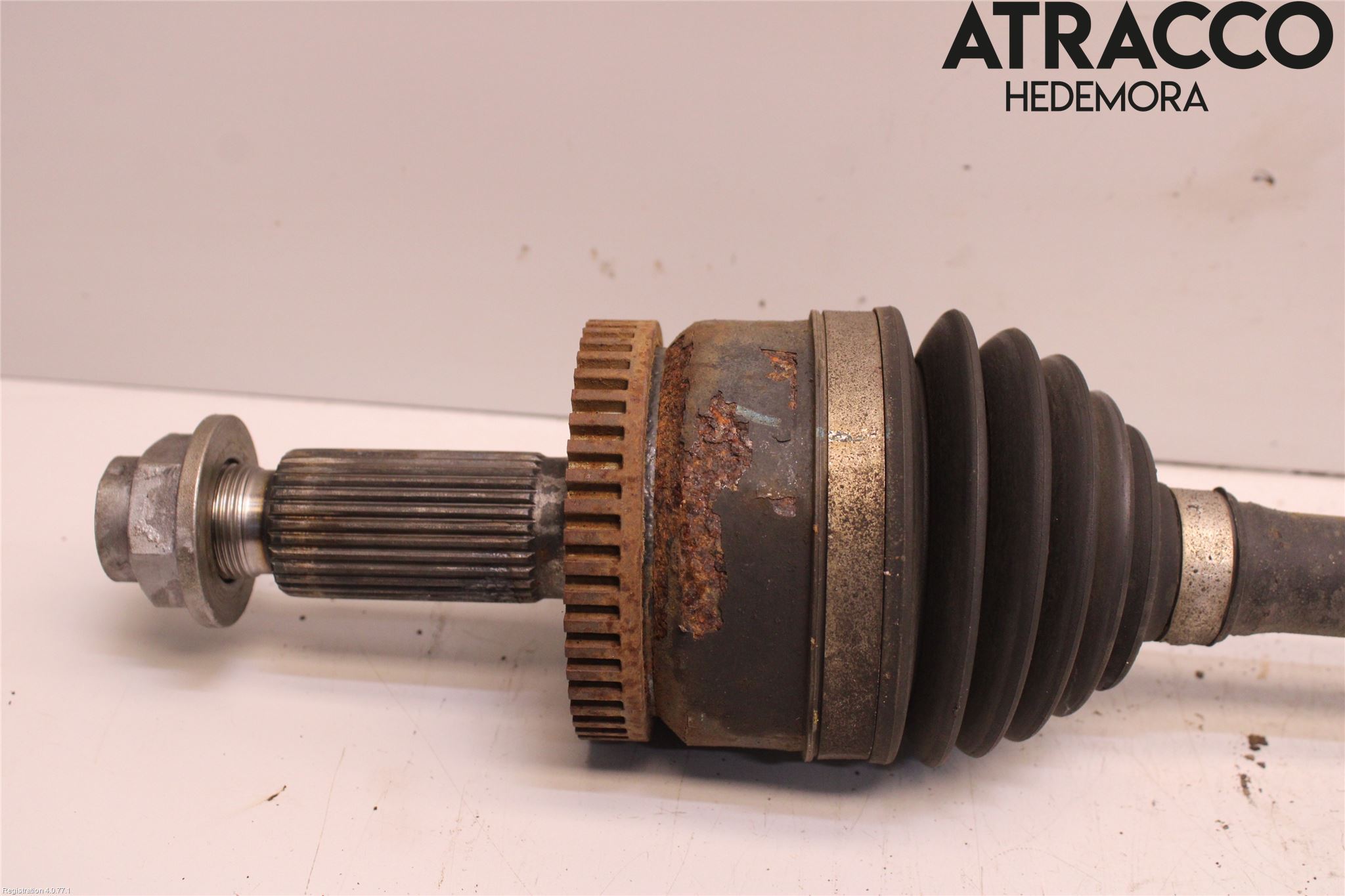 Kia SPORTAGE (QL) 16-21 Drivaksel Foran Kompl Venstre