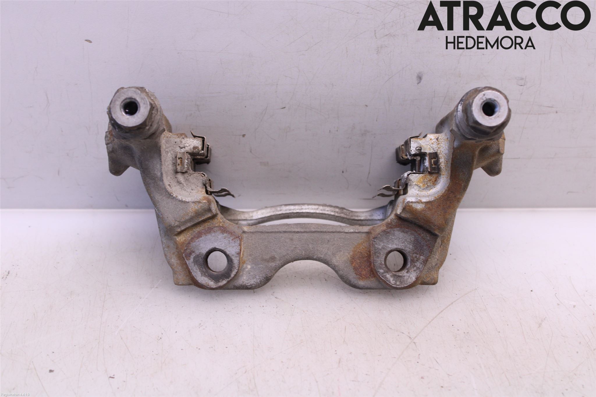 Toyota YARIS XP21 20- Bremsecaliper Feste Holder