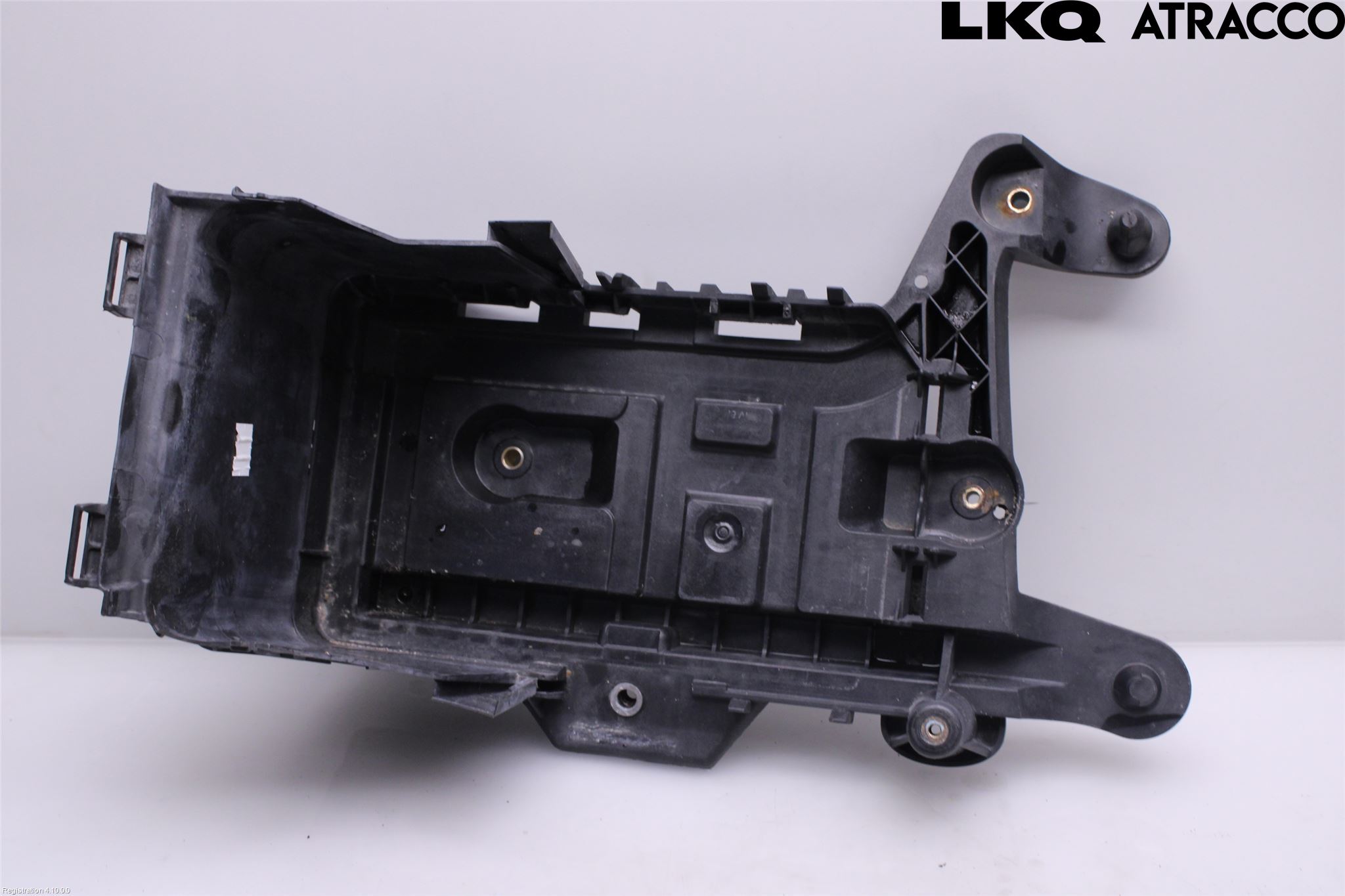 Skoda SUPERB 09-15 Batterikasse - Feste - Holder