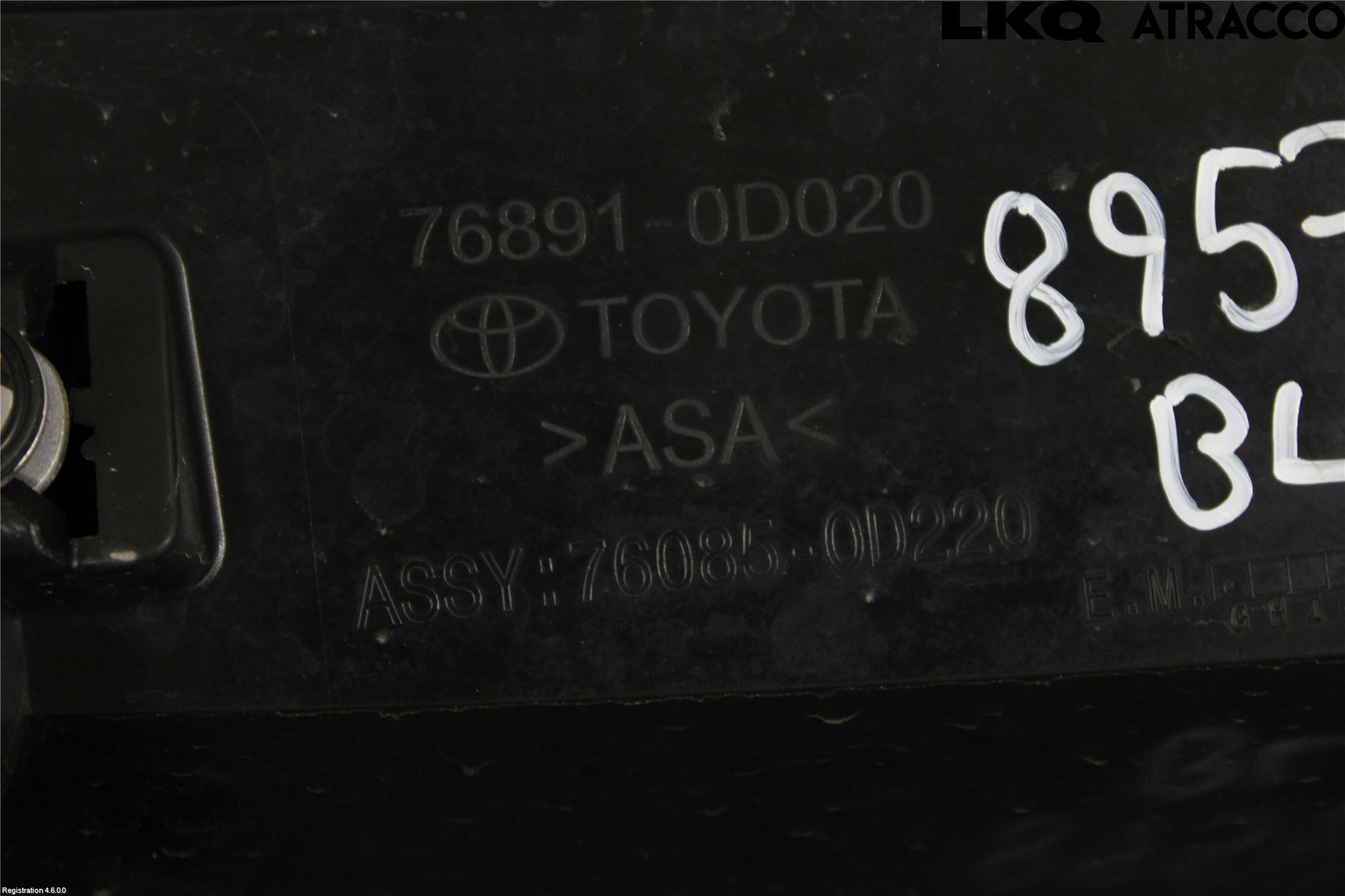 Toyota YARIS CROSS XP21 21- Spoiler Bakluke