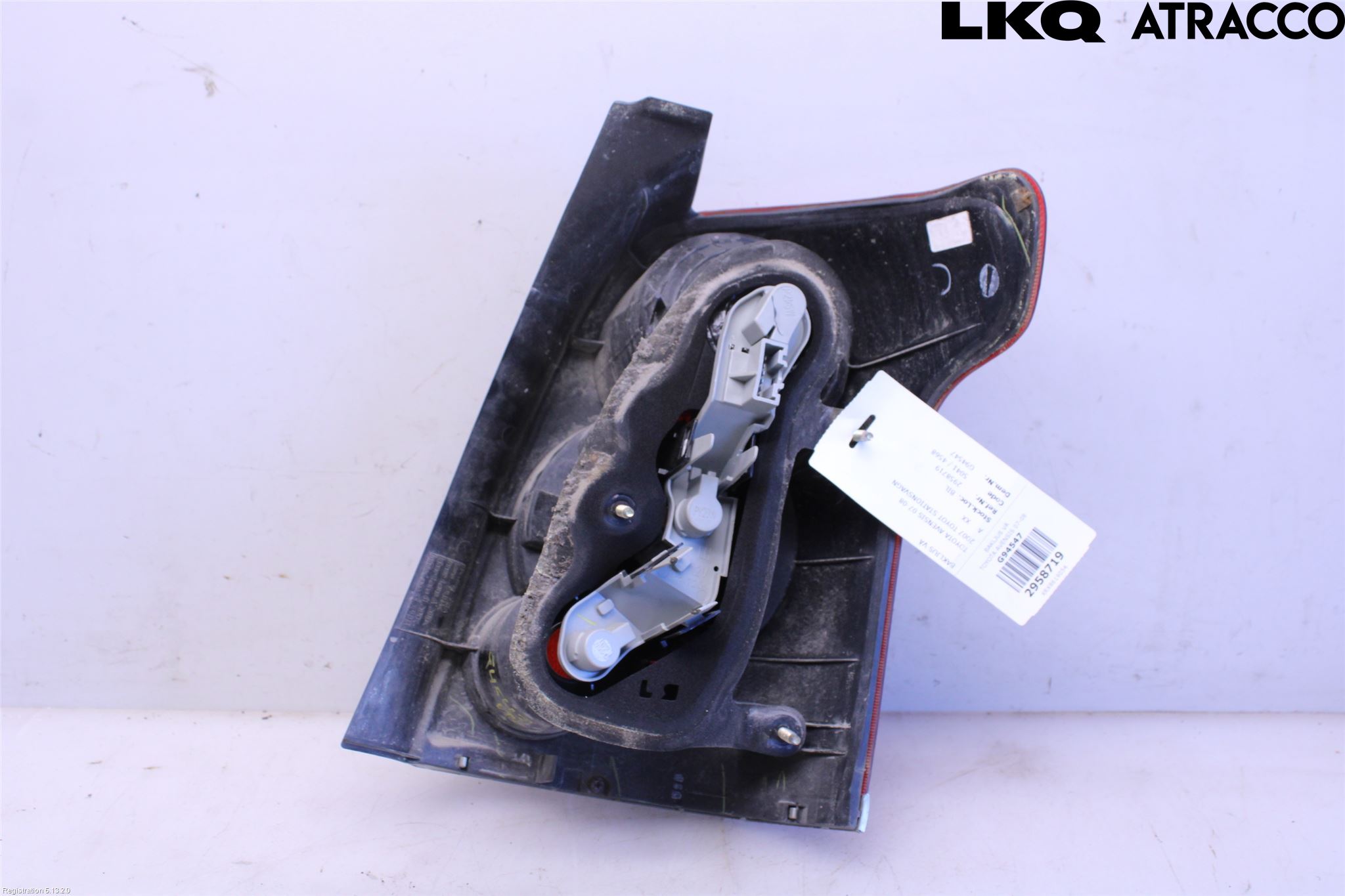 Toyota AVENSIS 07-08 Baklykt Venstre
