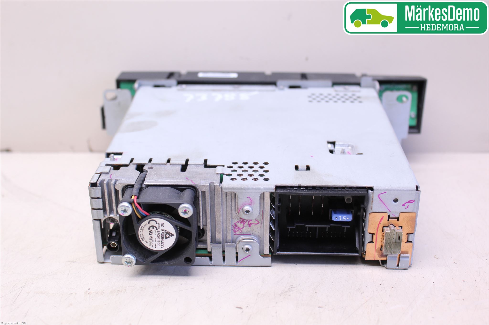 BMW 5 E60/61 Sed/Tou 02-10 Stereo Radio Med Cd