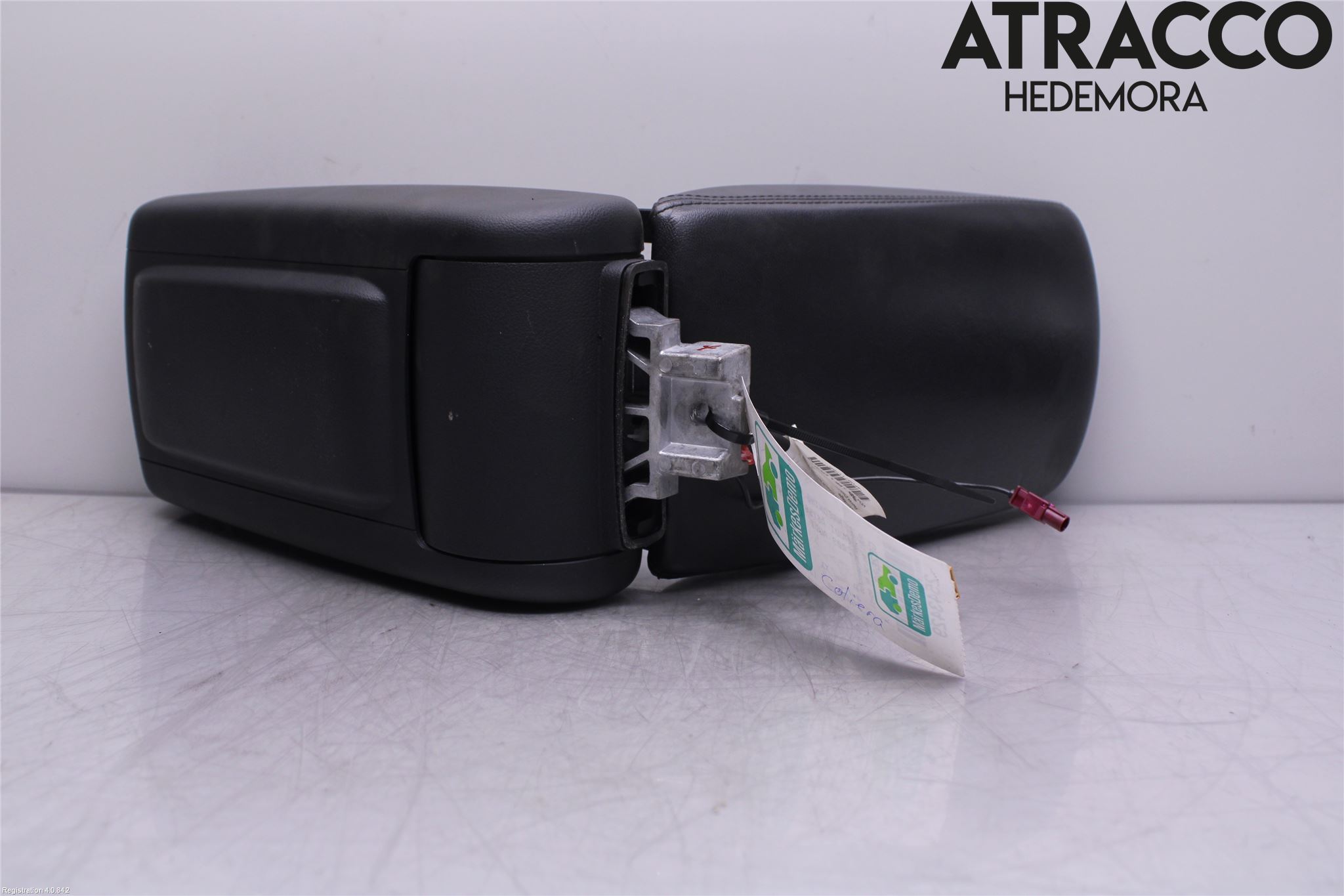 Audi A6/S6     05-11 Innr Armlene