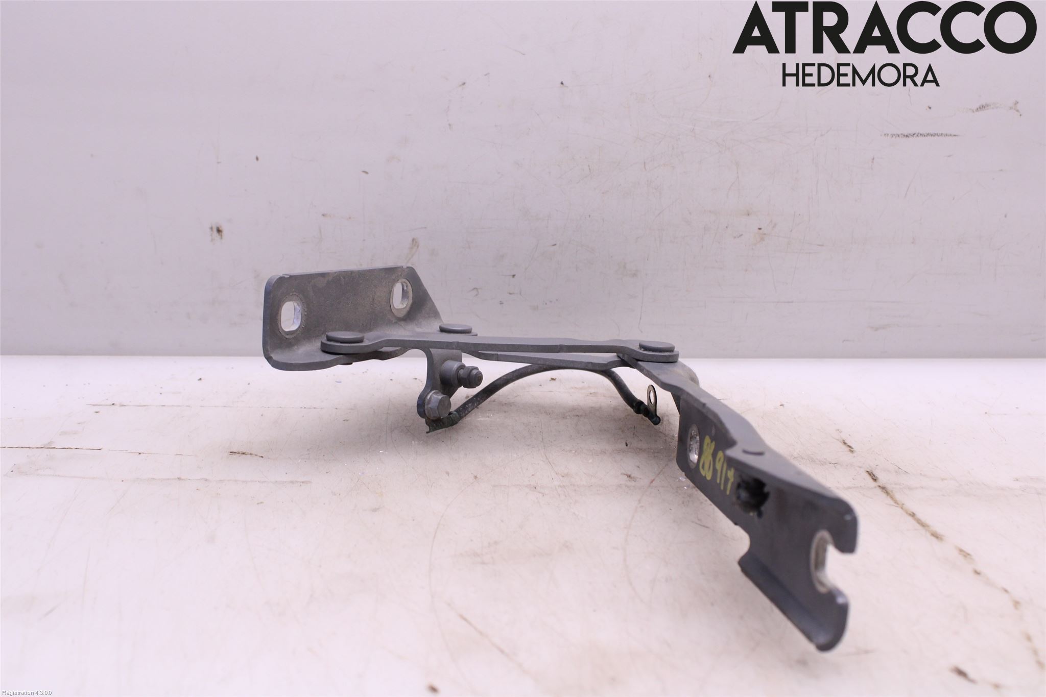 BMW 5 E60/61 Sed/Tou 02-10 Panser Hengsel - Hengsler