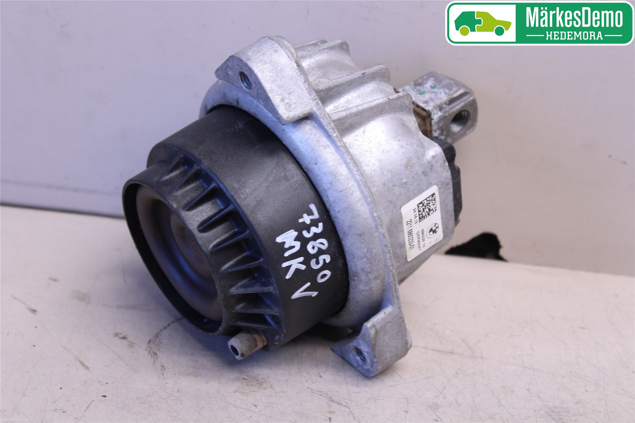 BMW 5 F10/F11/F18 09-17 Motor Feste Gummi