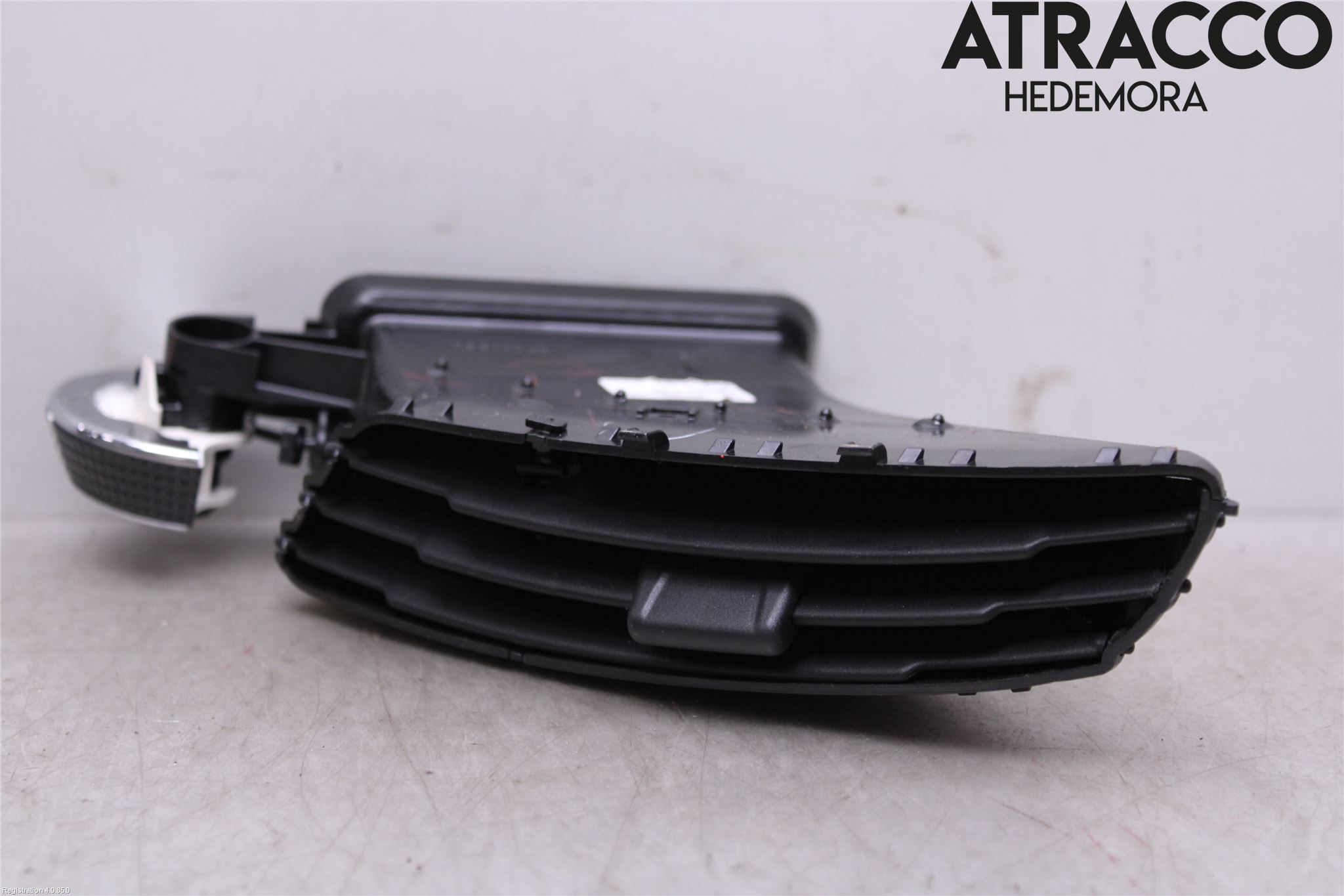 Ford C-MAX II  11-14 Dashbord Kanal - Dyse
