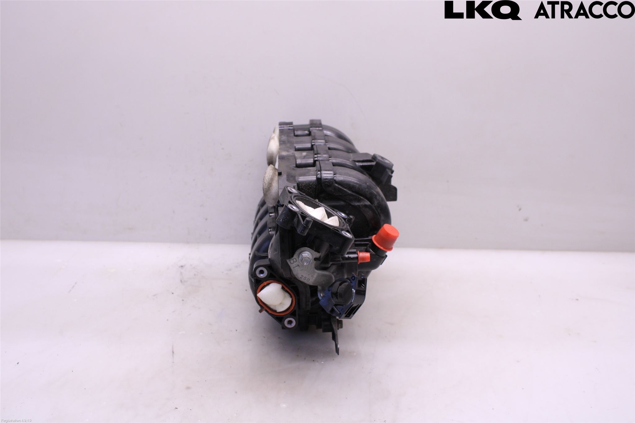 Toyota YARIS XP130 12-14 Innsugningsmanifold