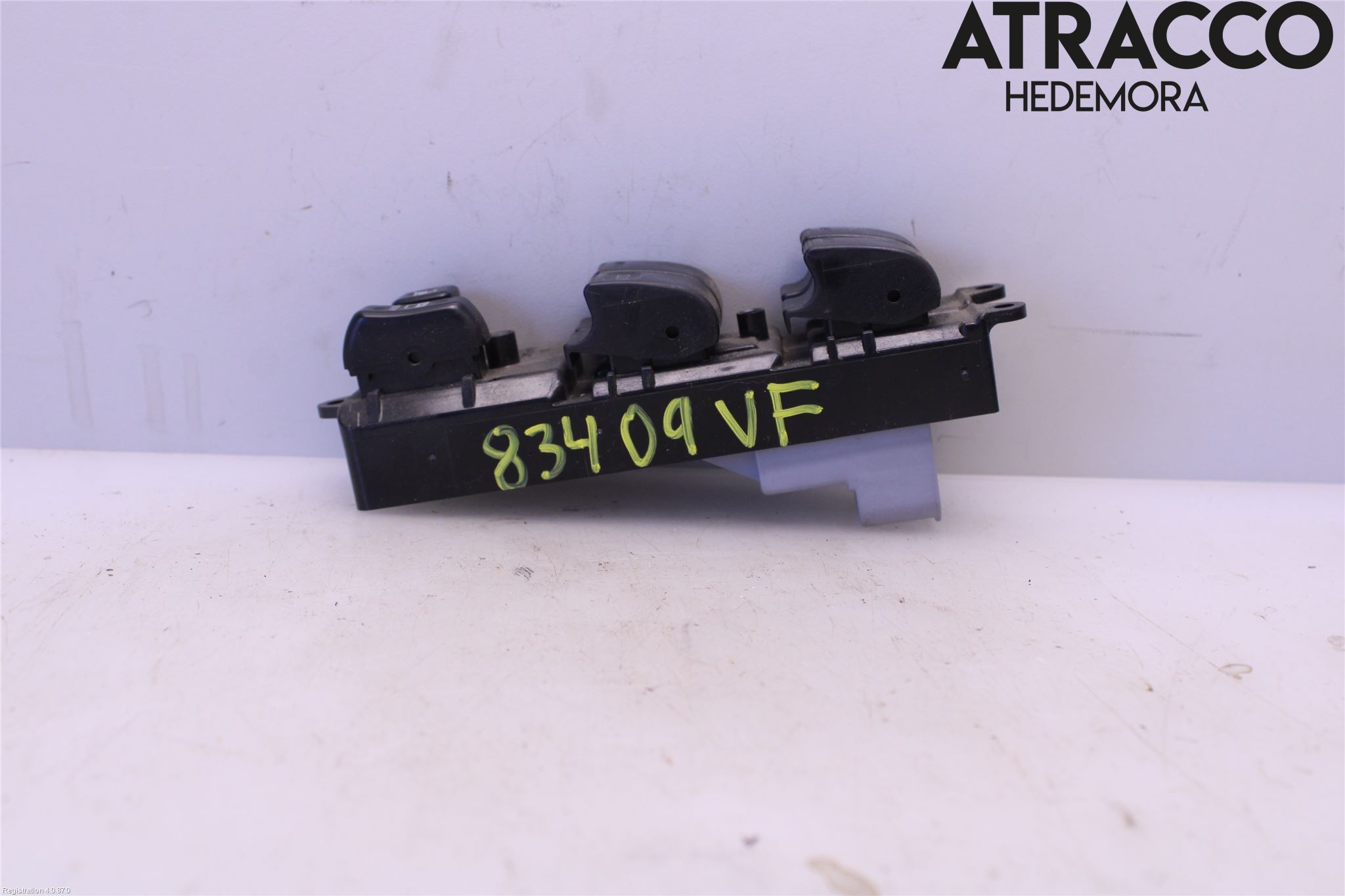 Toyota PRIUS NWH20 04-08 Bryter Vindusheis