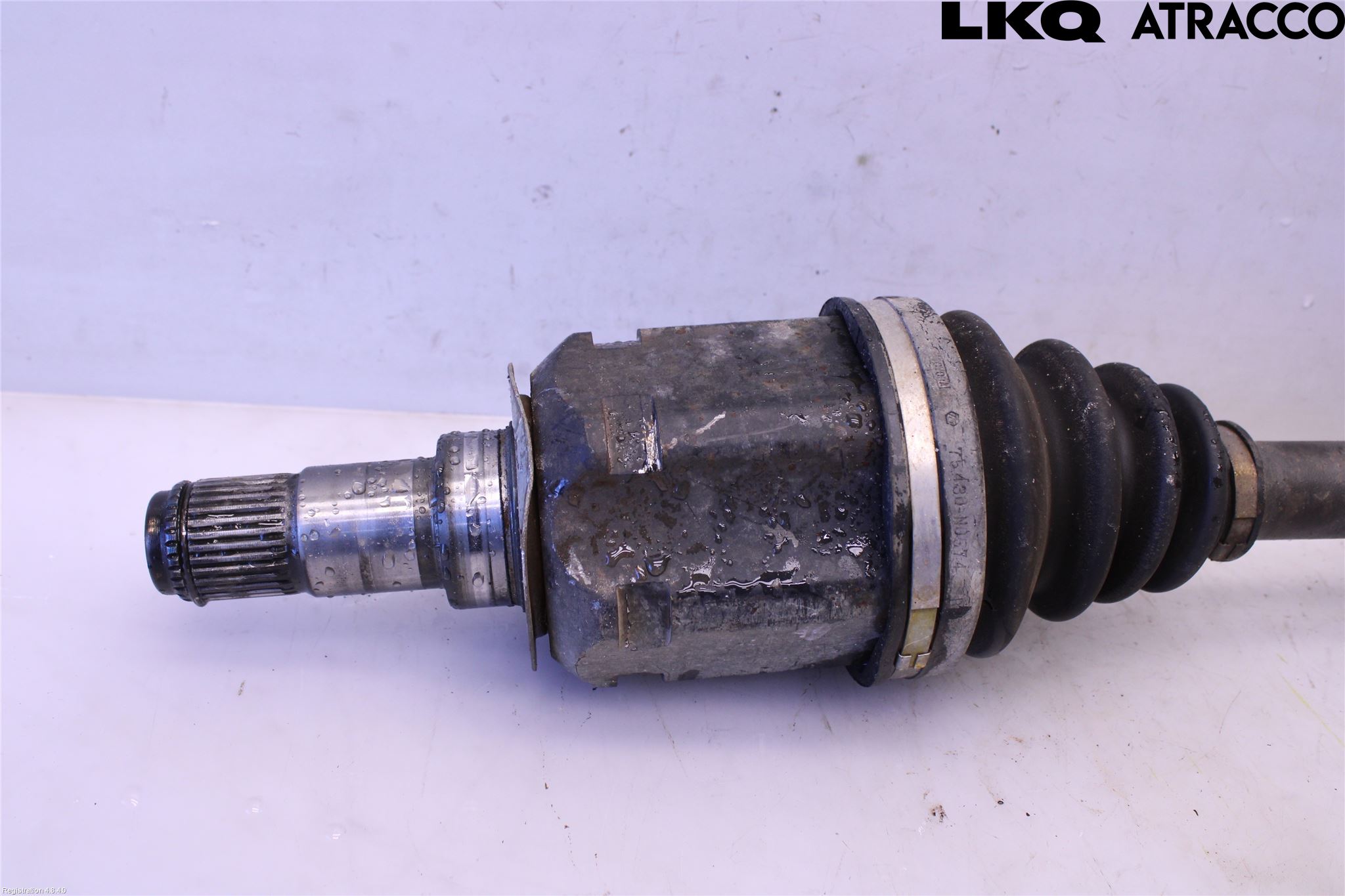 Toyota LANDCRUISER J120 02-09 Drivaksel Foran Kompl Venstre