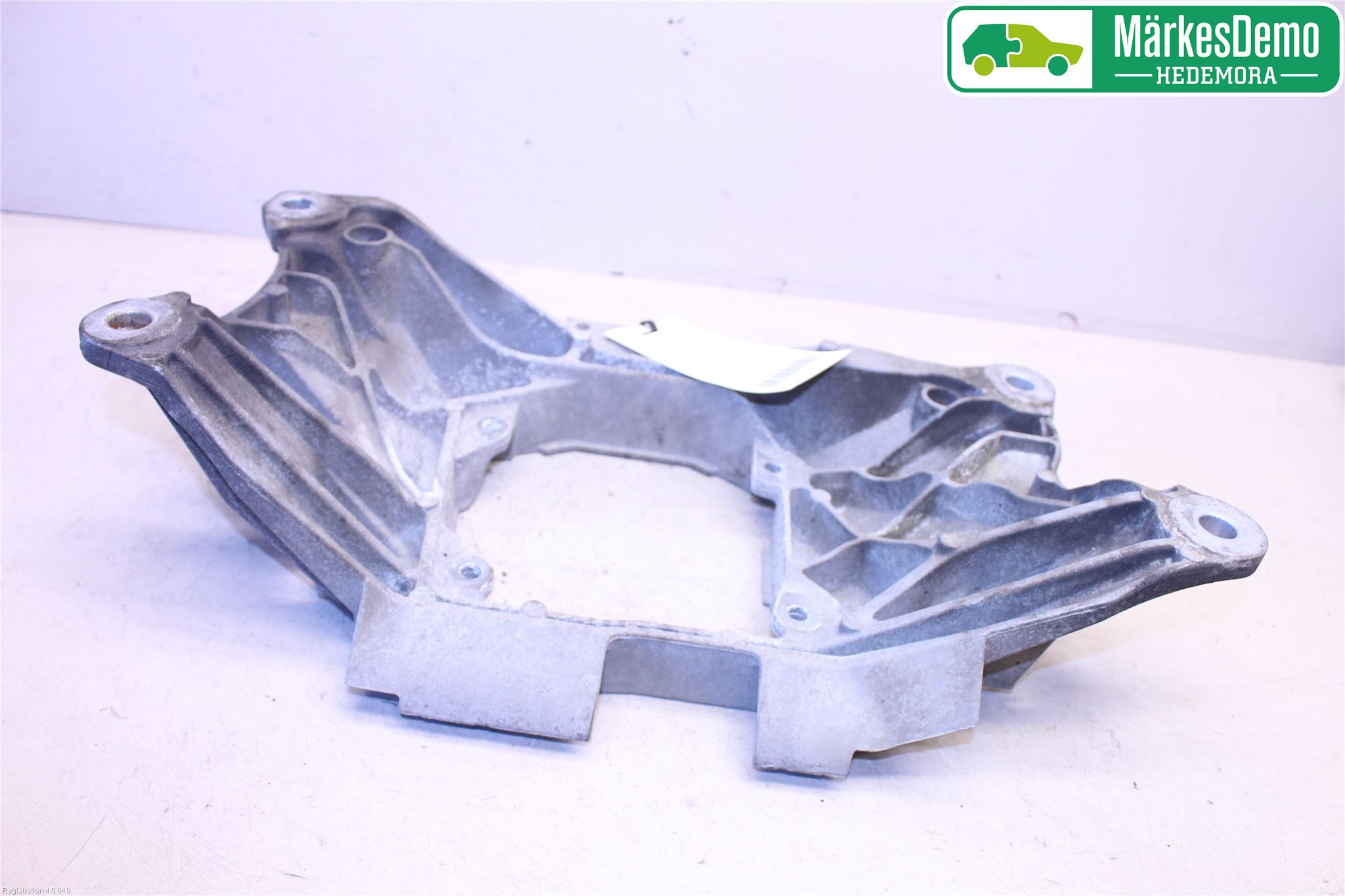 Audi A6/S6 4G 11-18 Gearkasse Bjelke - Travers