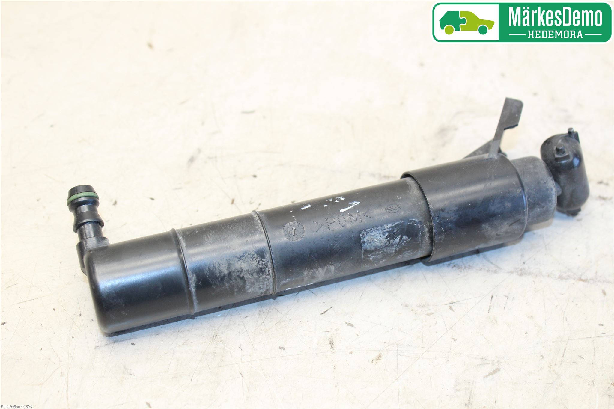 Volkswagen VW GOLF V 04-09 Spylerdyse Frontlykter