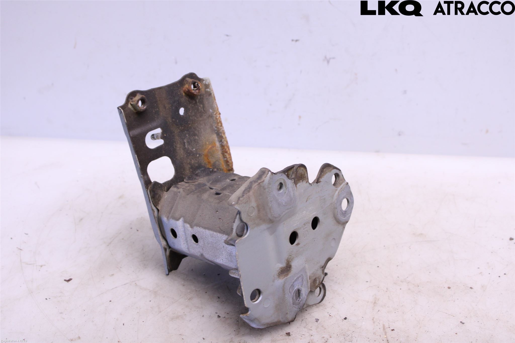 Toyota AURIS 13-19 Støtfanger Bak Feste