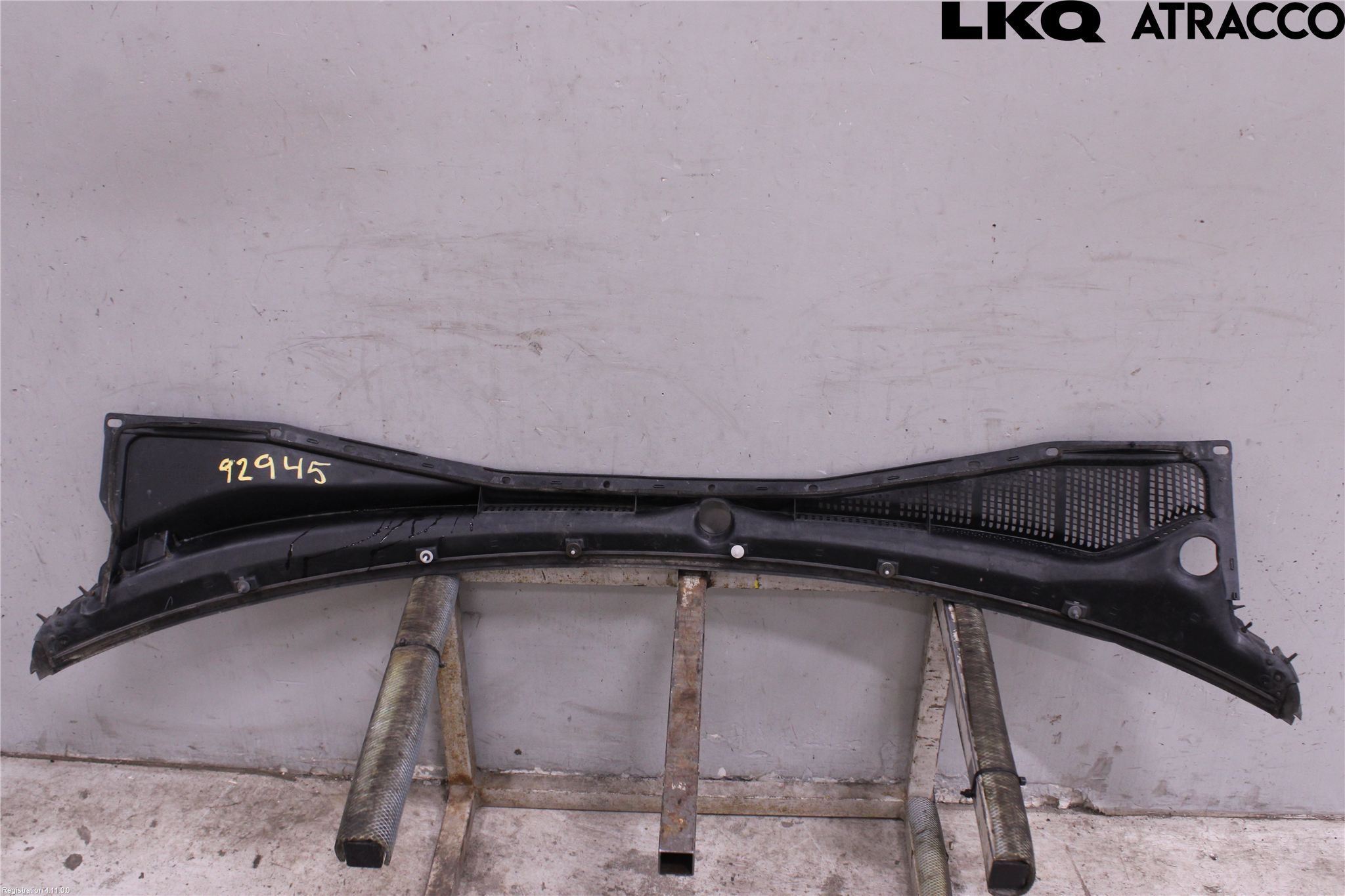Subaru OUTBACK   99-03 Visker Deksel-Grill-Under Frr