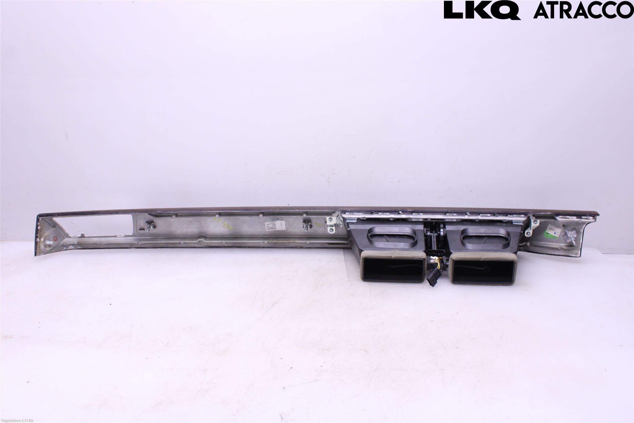 BMW 7 E65/66    00-08 Dashbord Kanal - Dyse