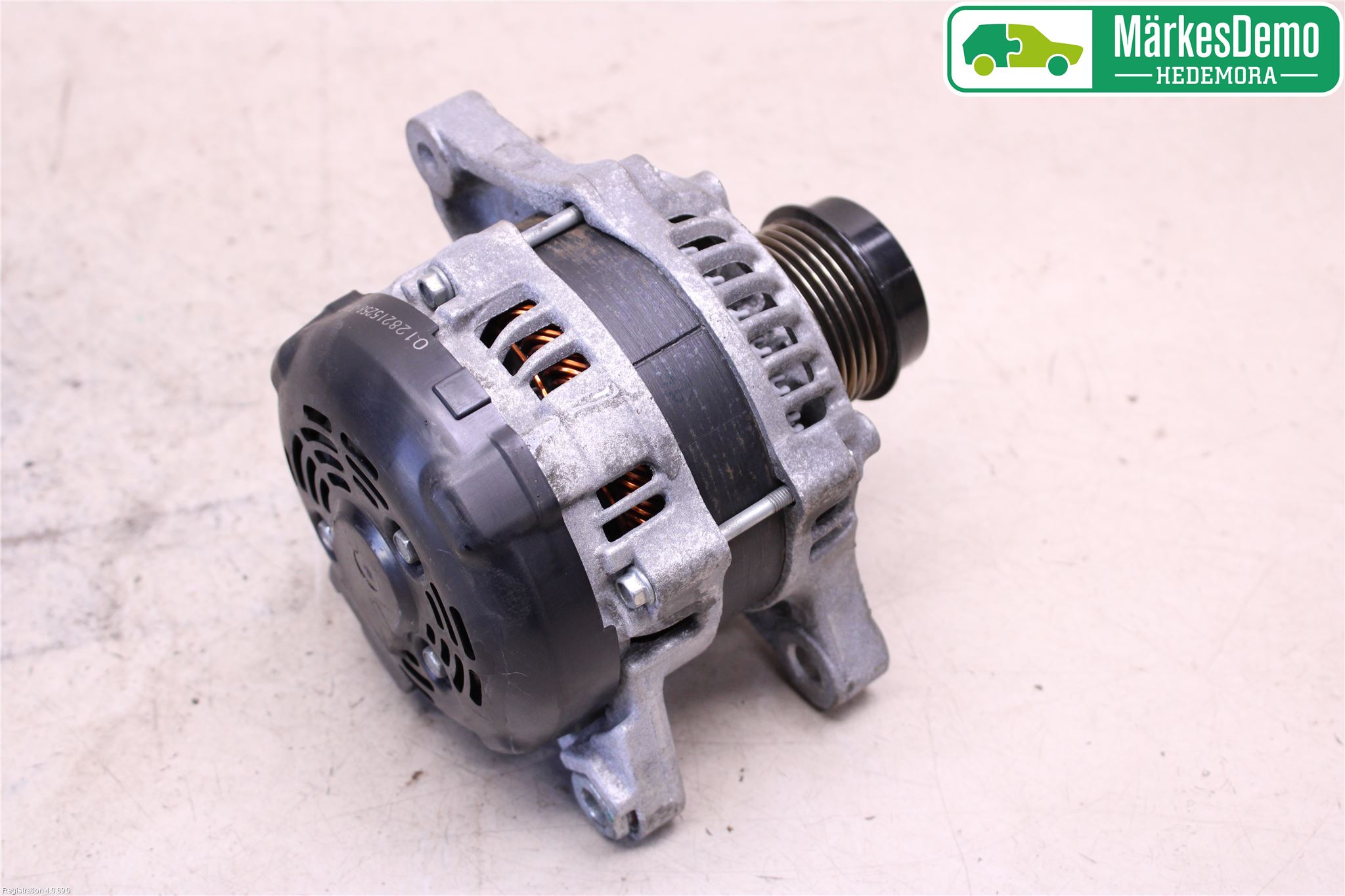 Toyota AVENSIS 16-18 Dynamo